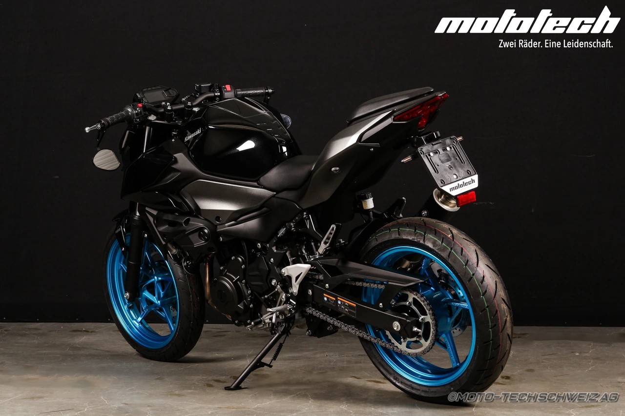 KAWASAKI Z 500 STAGE 1 PEARLBLUE-showroom-element-2