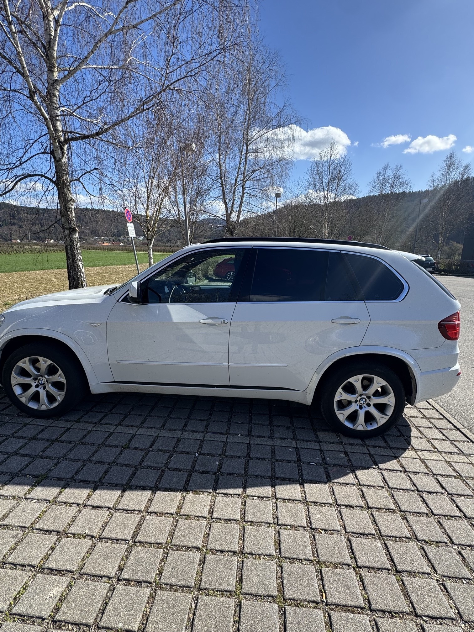 BMW X5-image-2