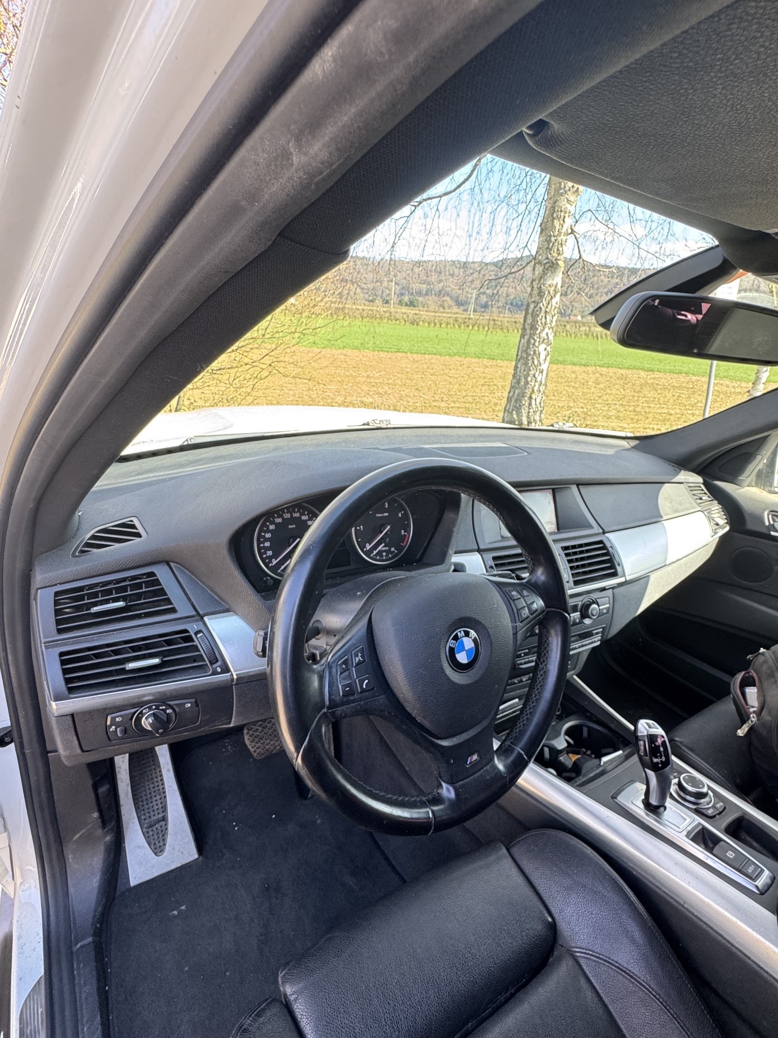BMW X5-image-3