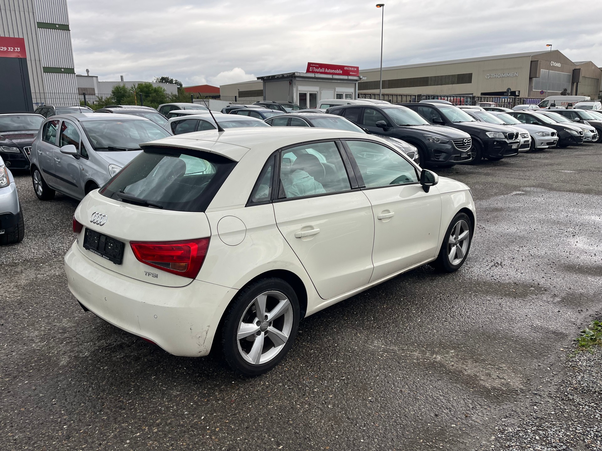 AUDI A1 Sportback 1.4 TFSI Attraction-image-3