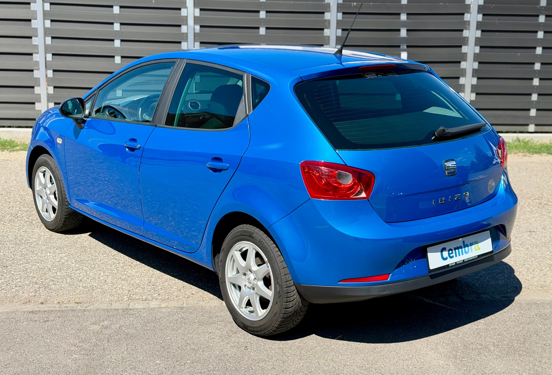 SEAT Ibiza 1.6 Sport-image-3