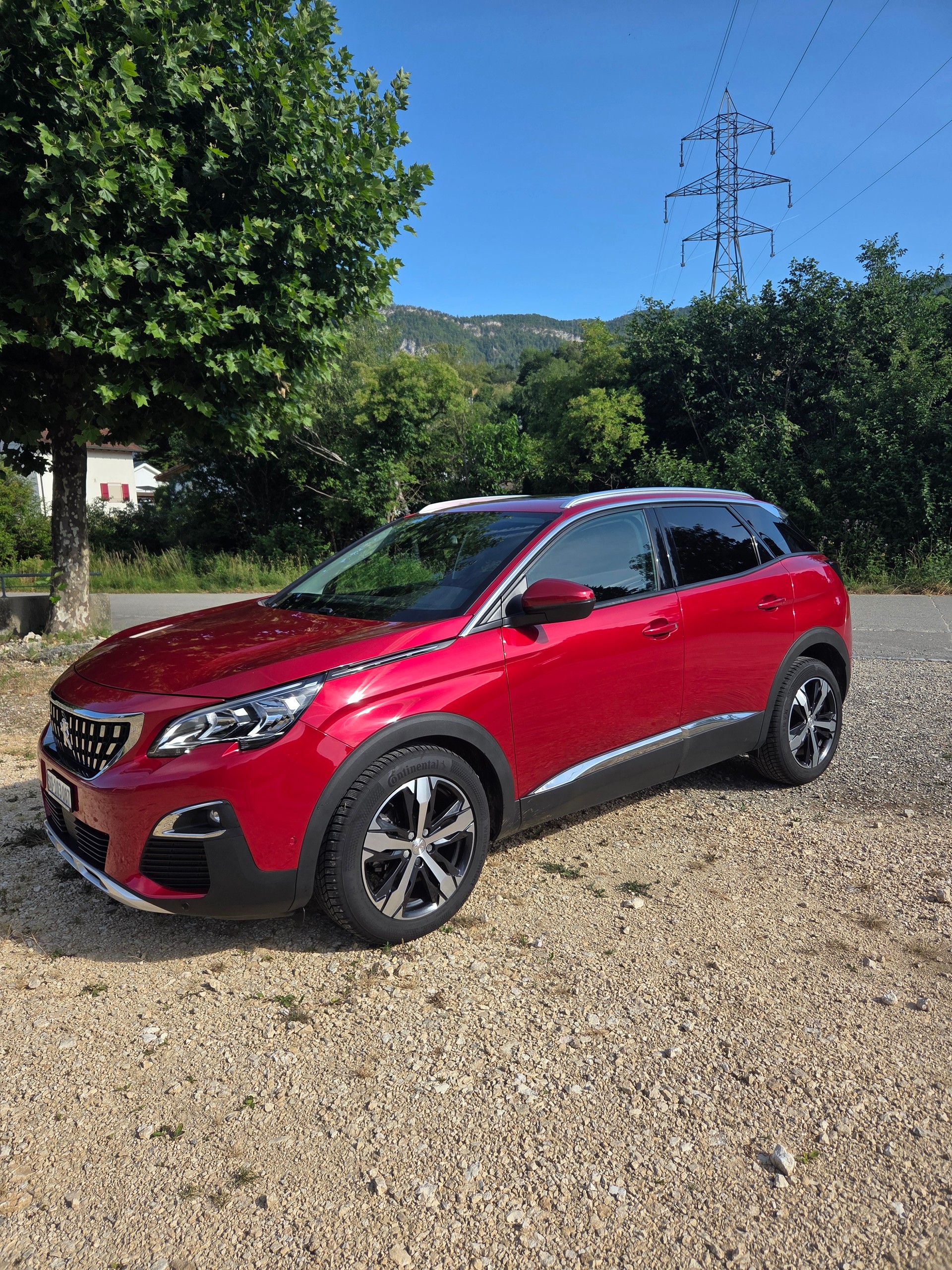 PEUGEOT 1.5 BlueHDi Allure-image-1