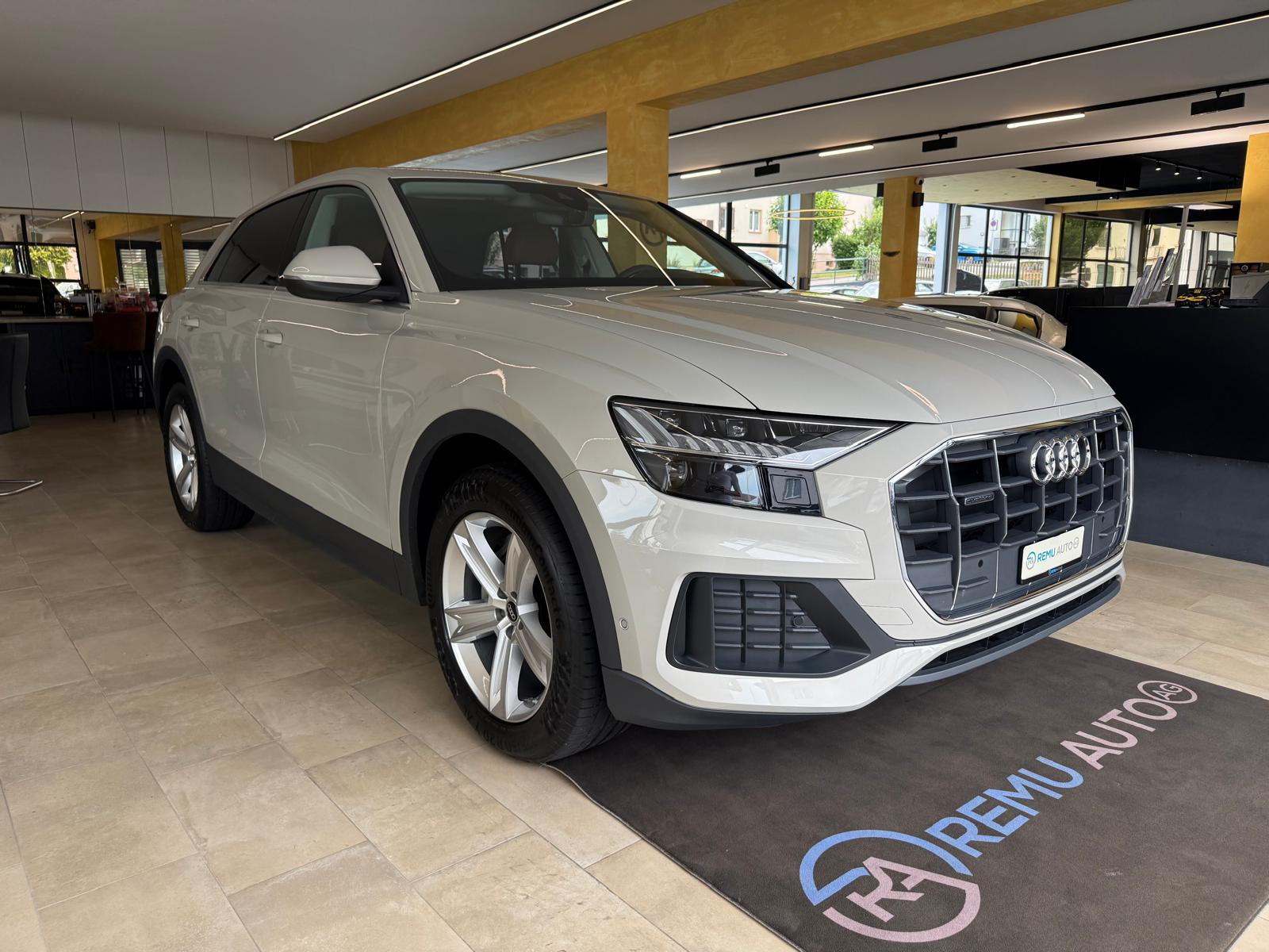 AUDI Q8 50 TDI quattro tiptronic-image-0