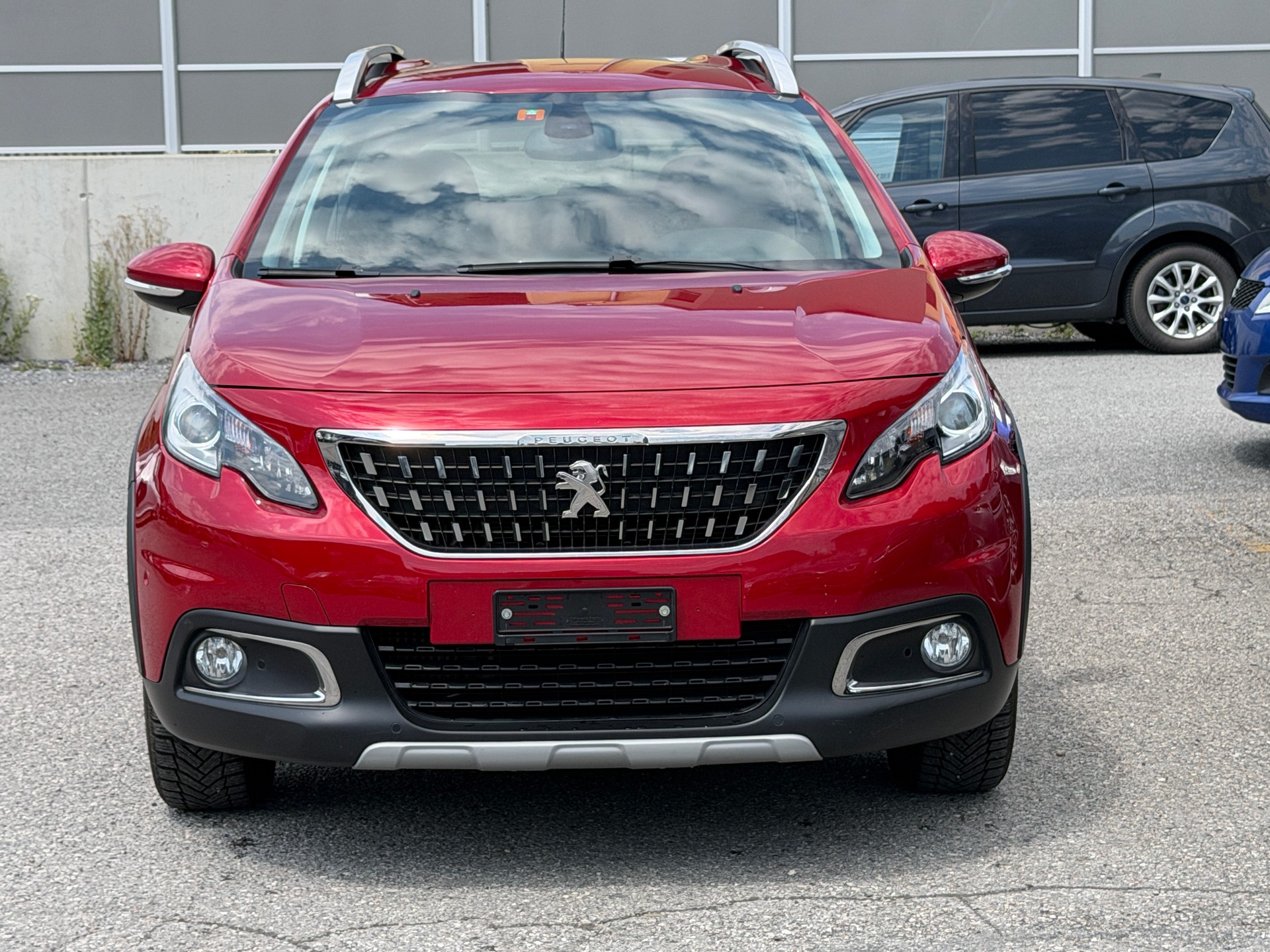 PEUGEOT 2008 1.2 PureTech Allure EAT6-image-3