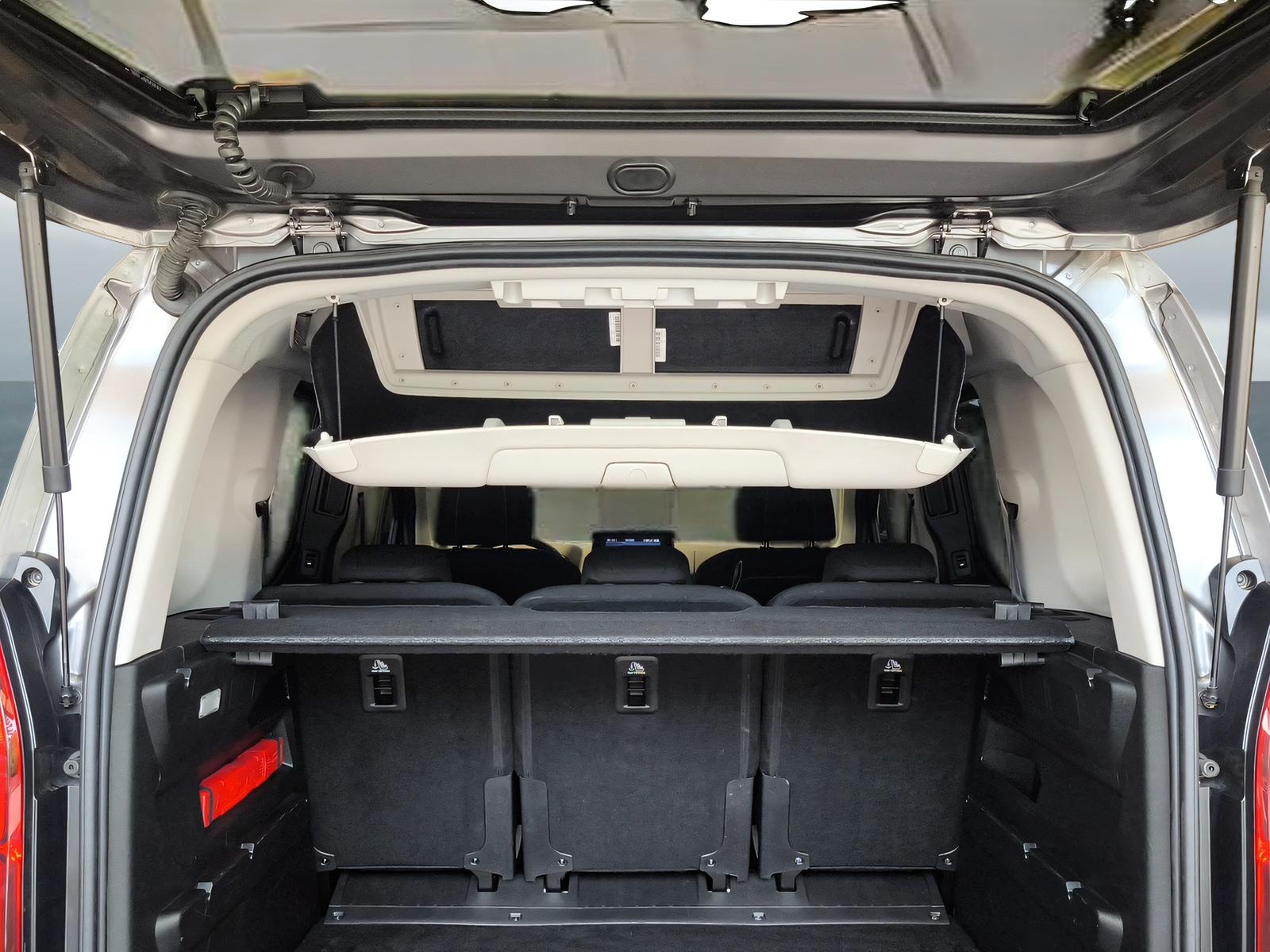 TOYOTA Proace City Verso L1 1.5 HDi 130 Style-image-12