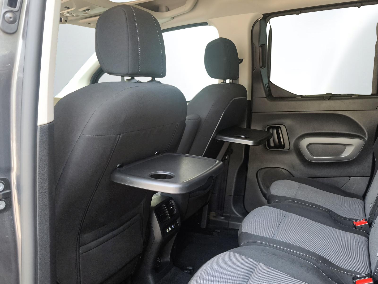 TOYOTA Proace City Verso L1 1.5 HDi 130 Style-image-11