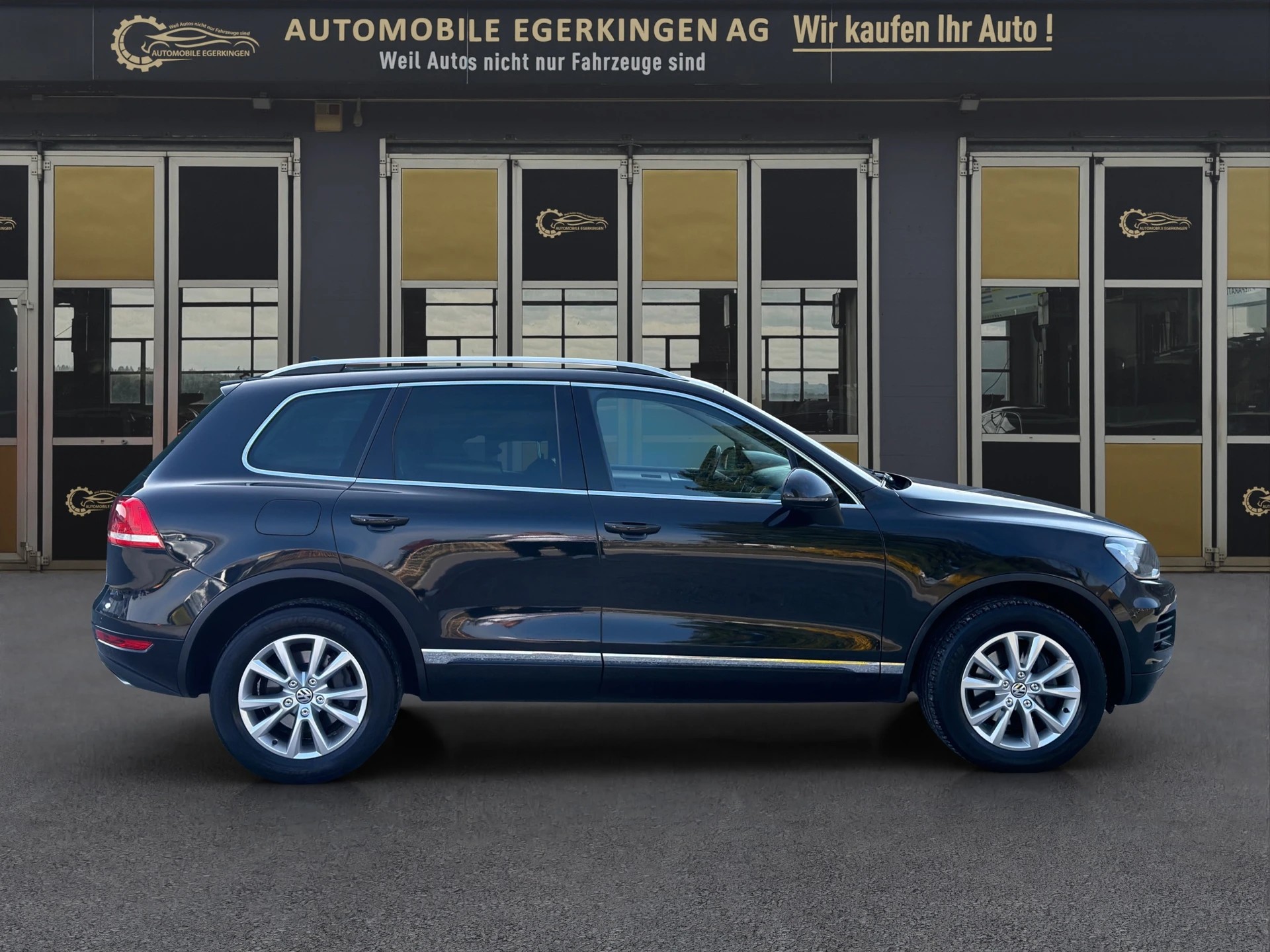 VW Touareg 3.0 TDI BMT Edition X Tiptronic-showroom-element-3
