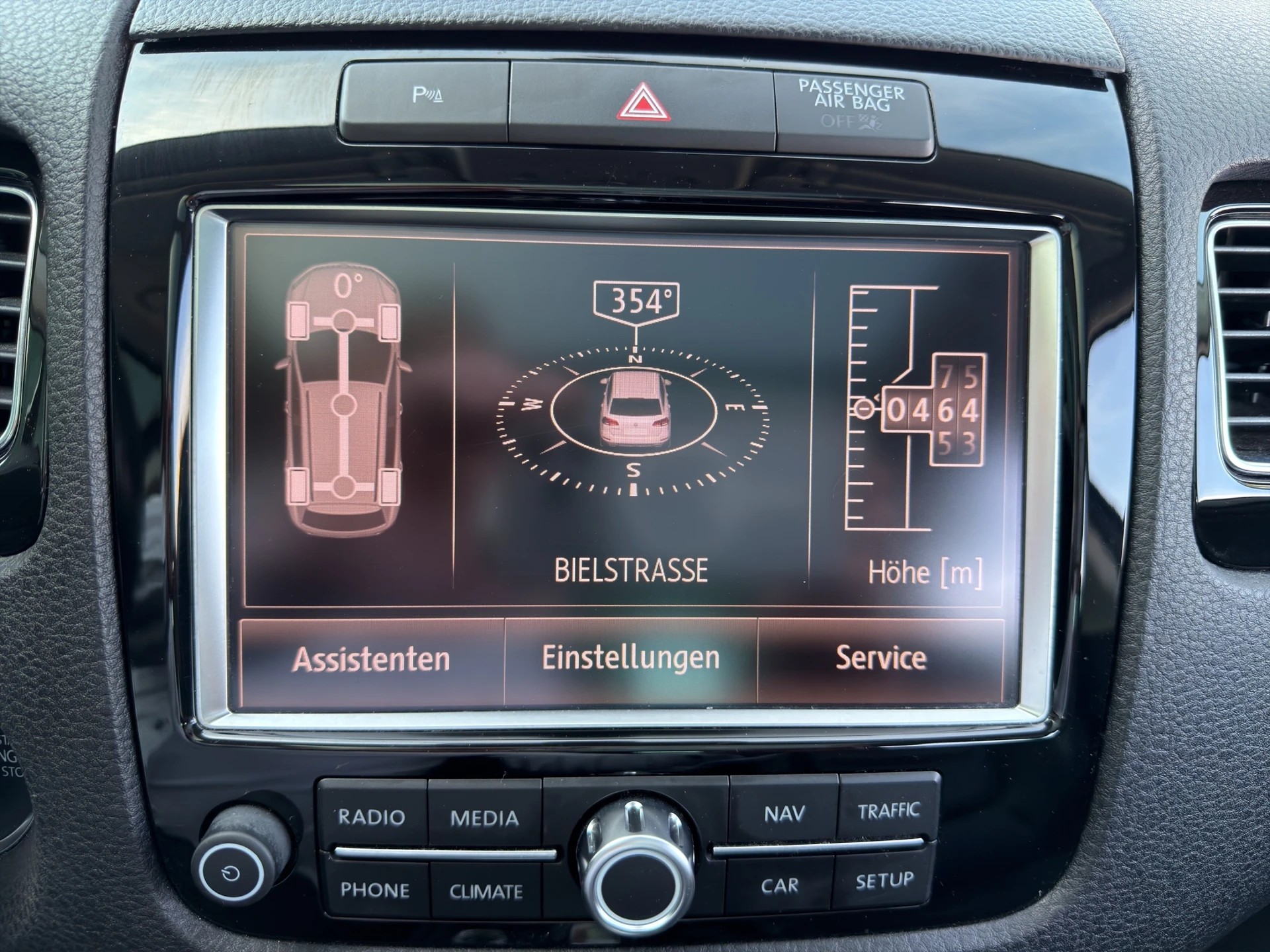 VW Touareg 3.0 TDI BMT Edition X Tiptronic-image-16