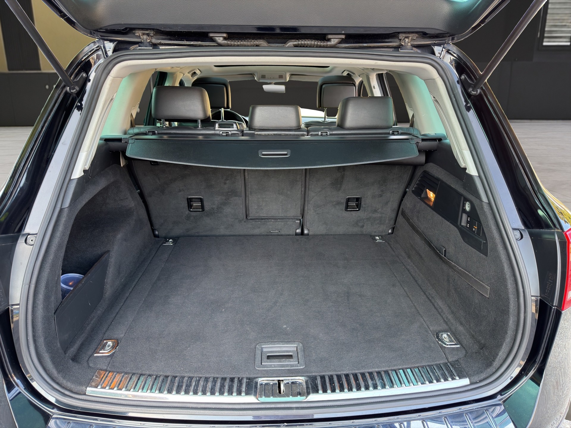 VW Touareg 3.0 TDI BMT Edition X Tiptronic-image-14
