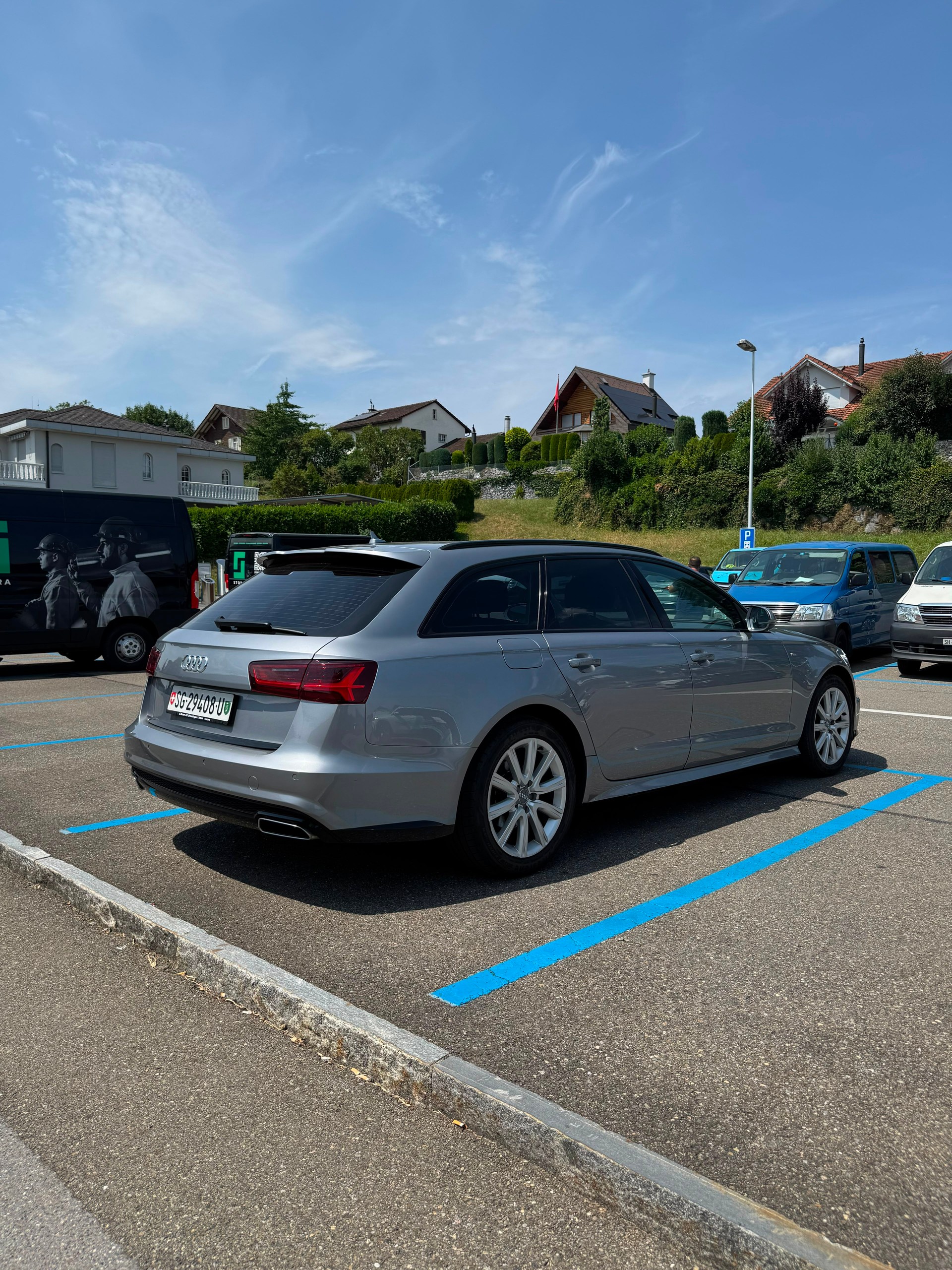 AUDI A6 Avant 2.0 TDI S-tronic-image-2