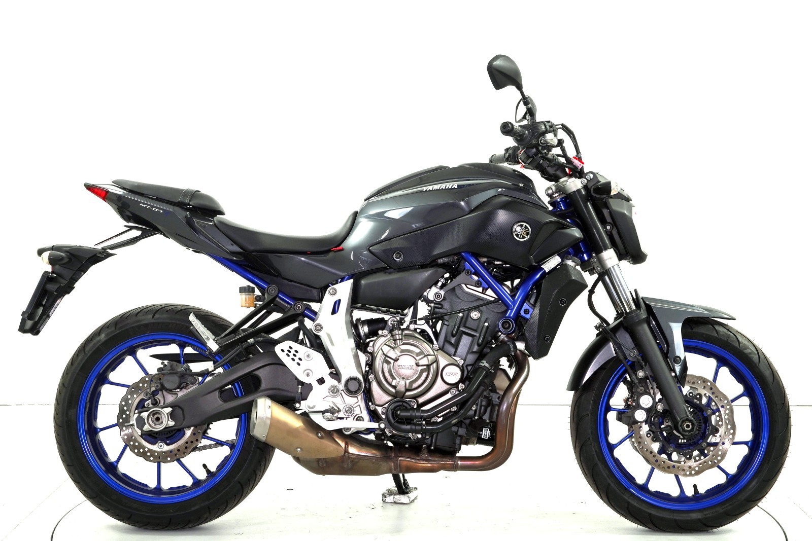 YAMAHA MT-07 ABS-showroom-element-3