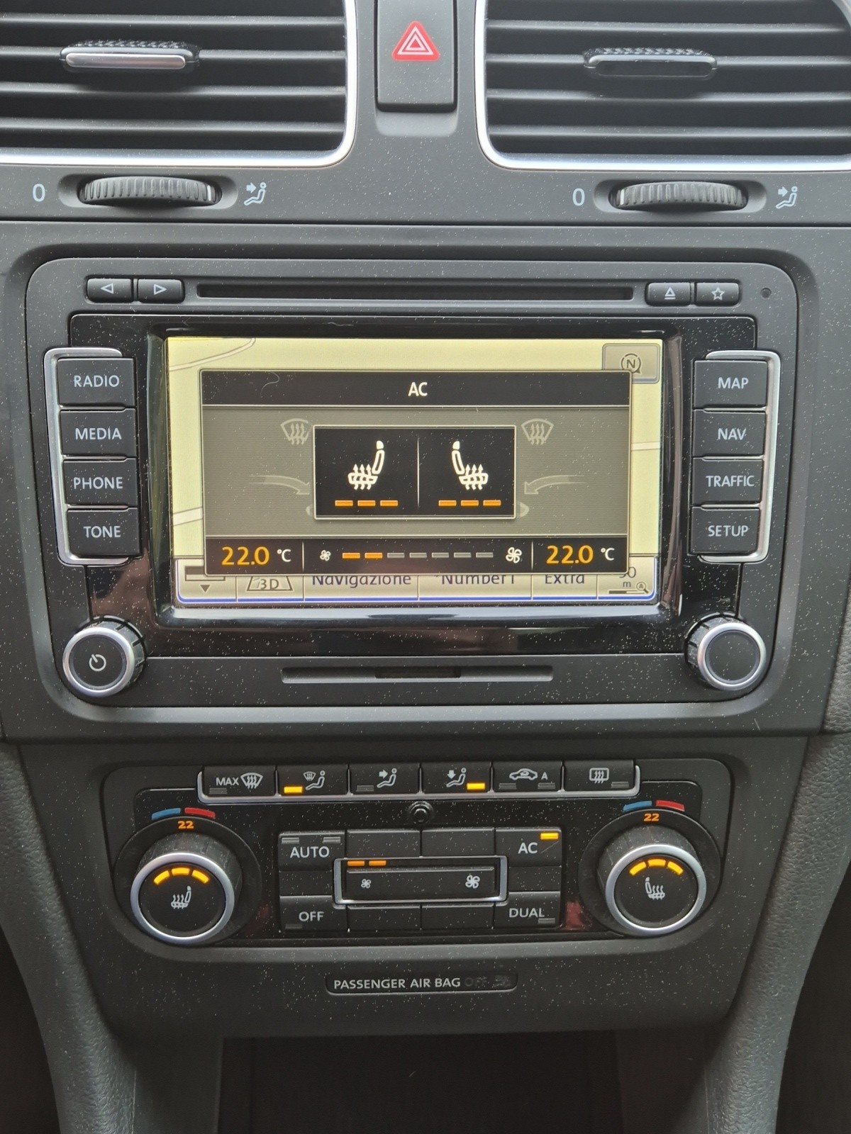 VW Golf 2.0 TDI Team 4Motion-image-9