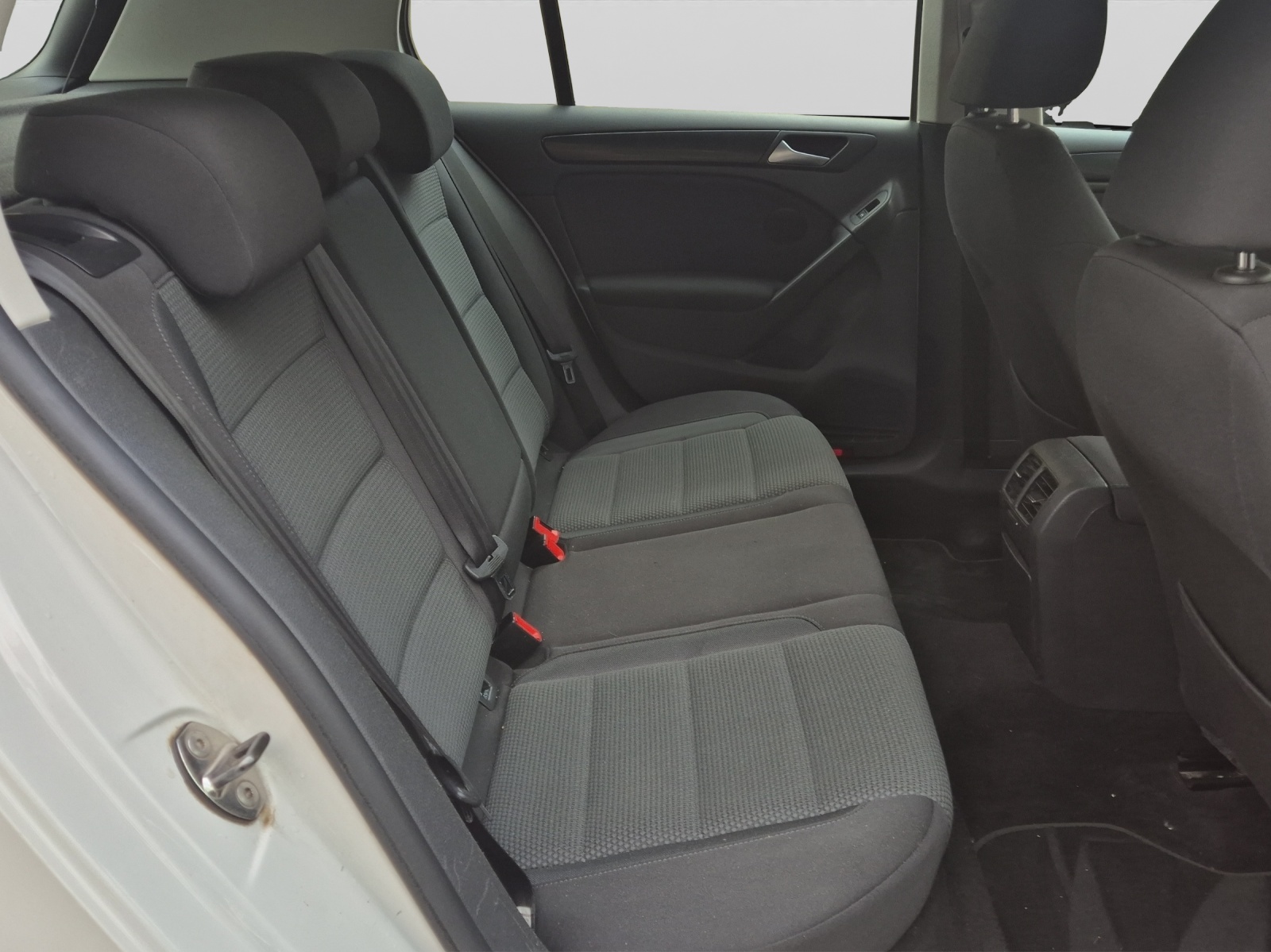 VW Golf 2.0 TDI Team 4Motion-image-14