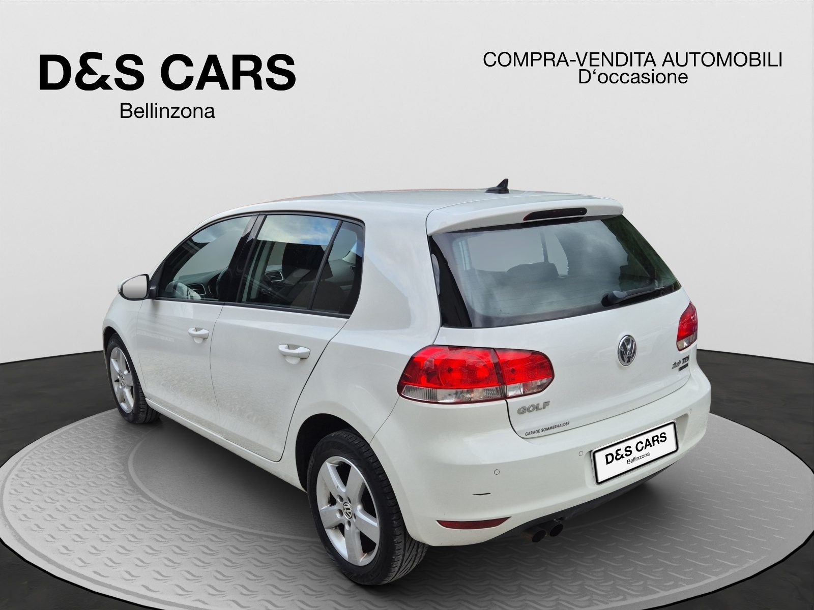 VW Golf 2.0 TDI Team 4Motion-image-3
