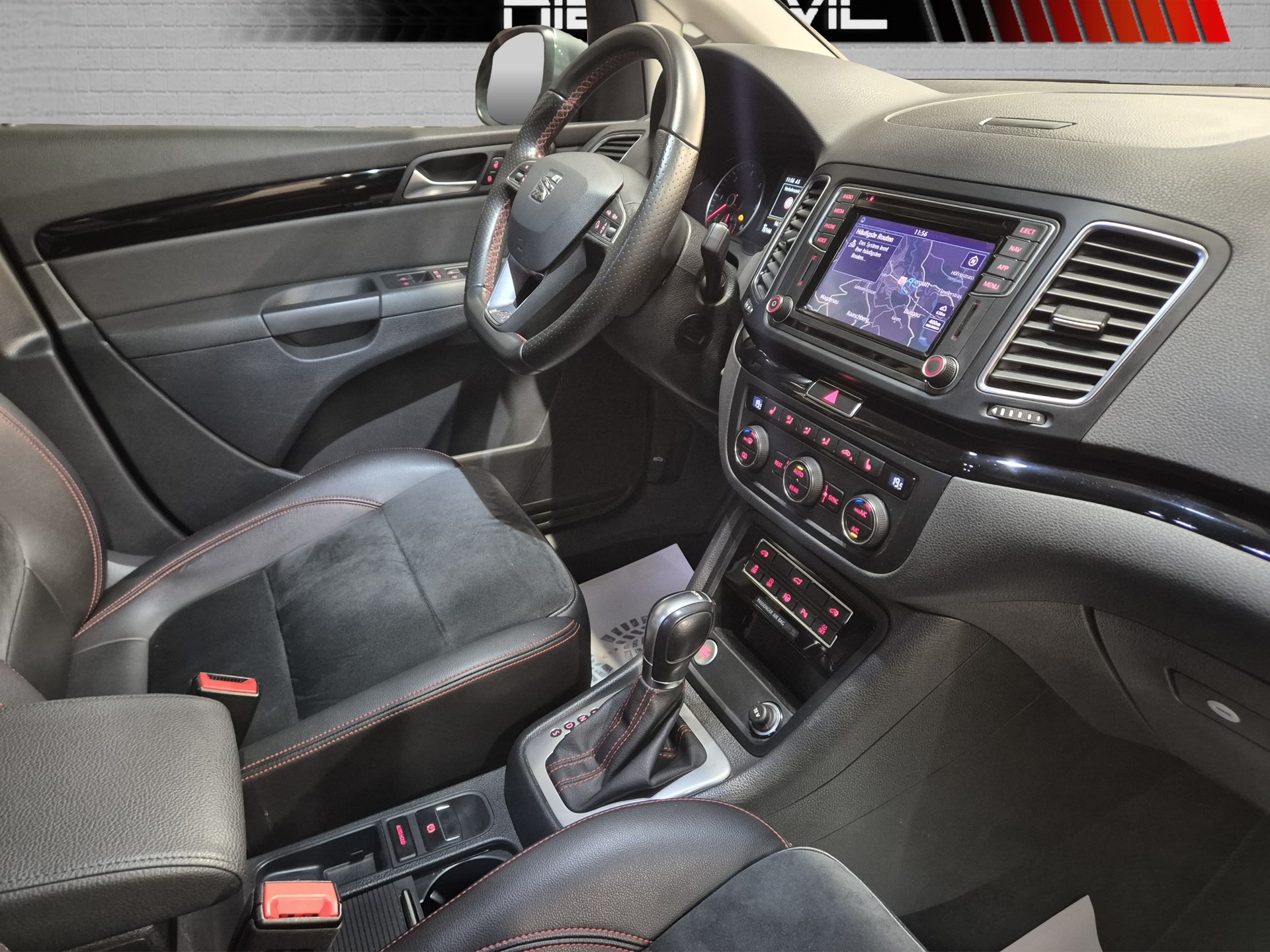 SEAT Alhambra 2.0 TDI Hola FR 4Drive, 7-PLÄTZER-image-18