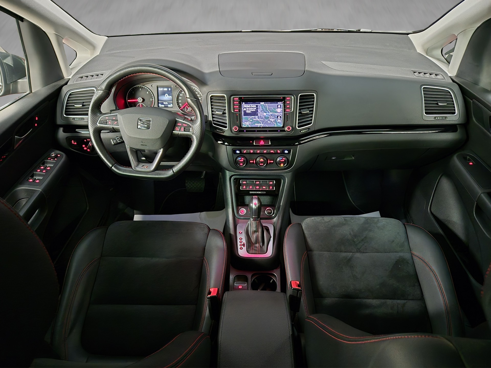 SEAT Alhambra 2.0 TDI Hola FR 4Drive, 7-PLÄTZER-image-14