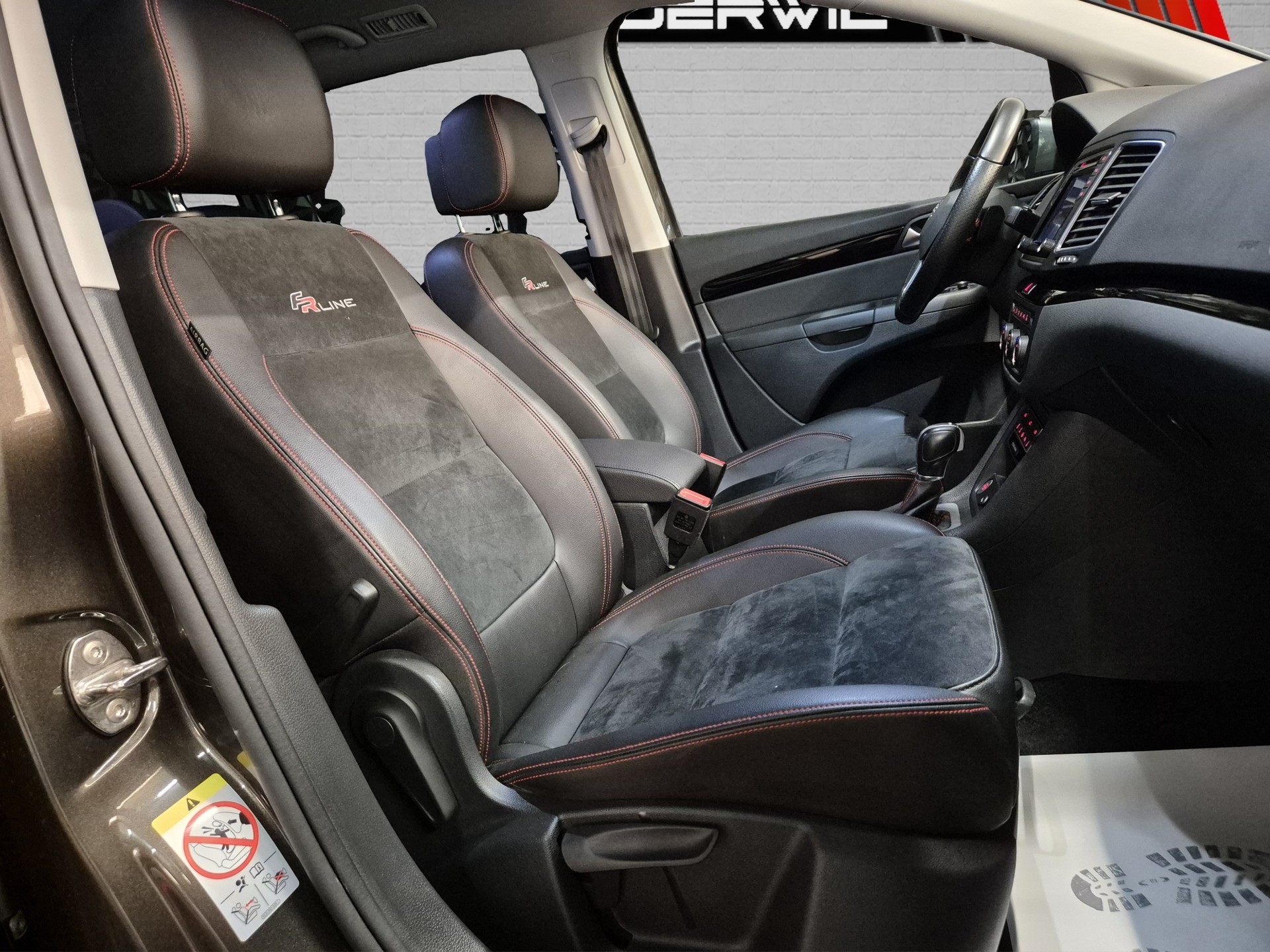 SEAT Alhambra 2.0 TDI Hola FR 4Drive, 7-PLÄTZER-image-16