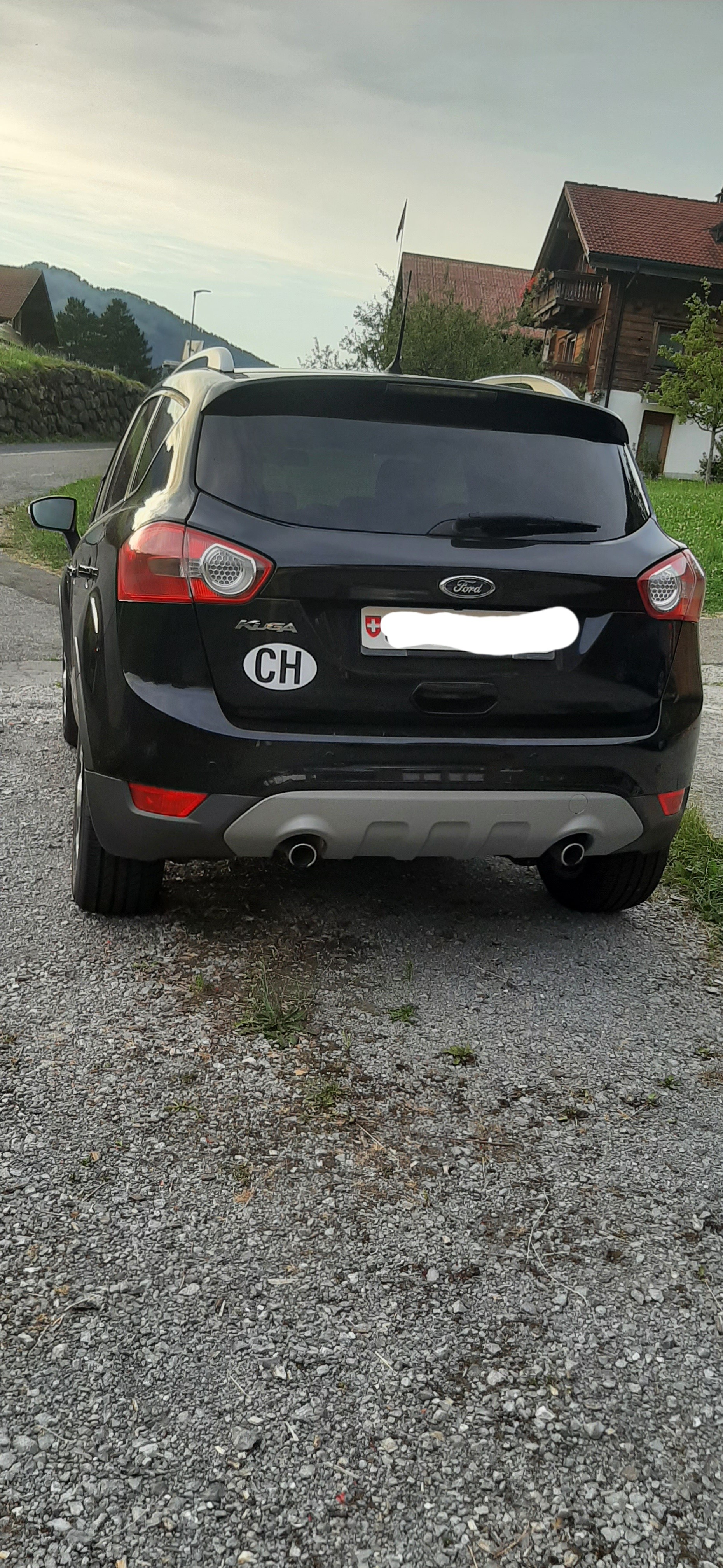 FORD KUGA-image-2