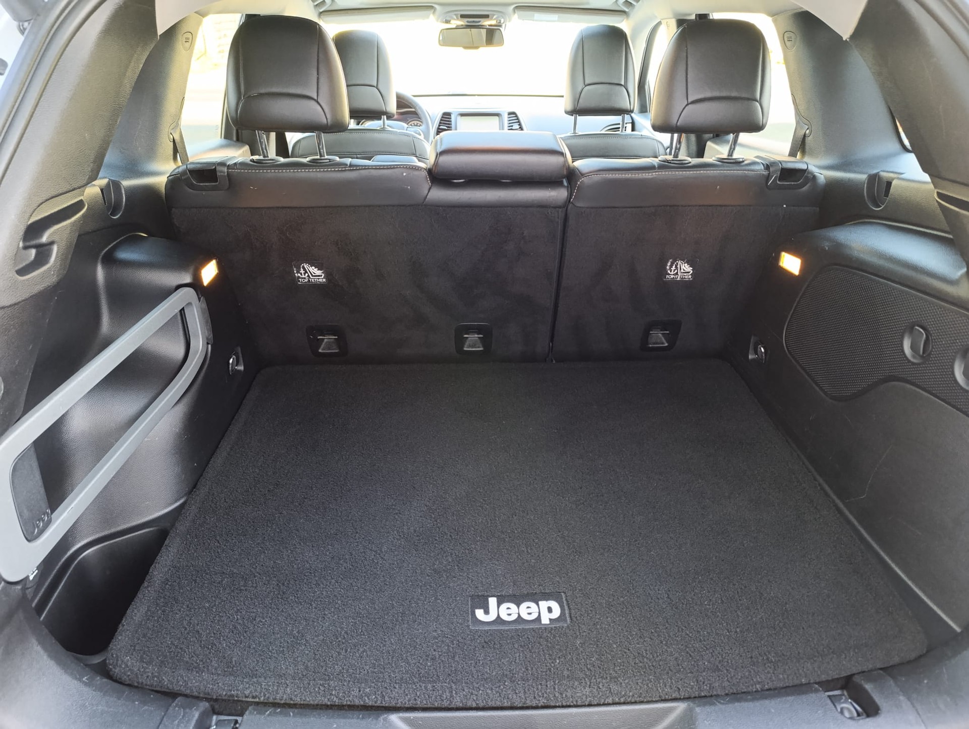 JEEP Cherokee 2.2TD Limited AWD 9ATX-image-15