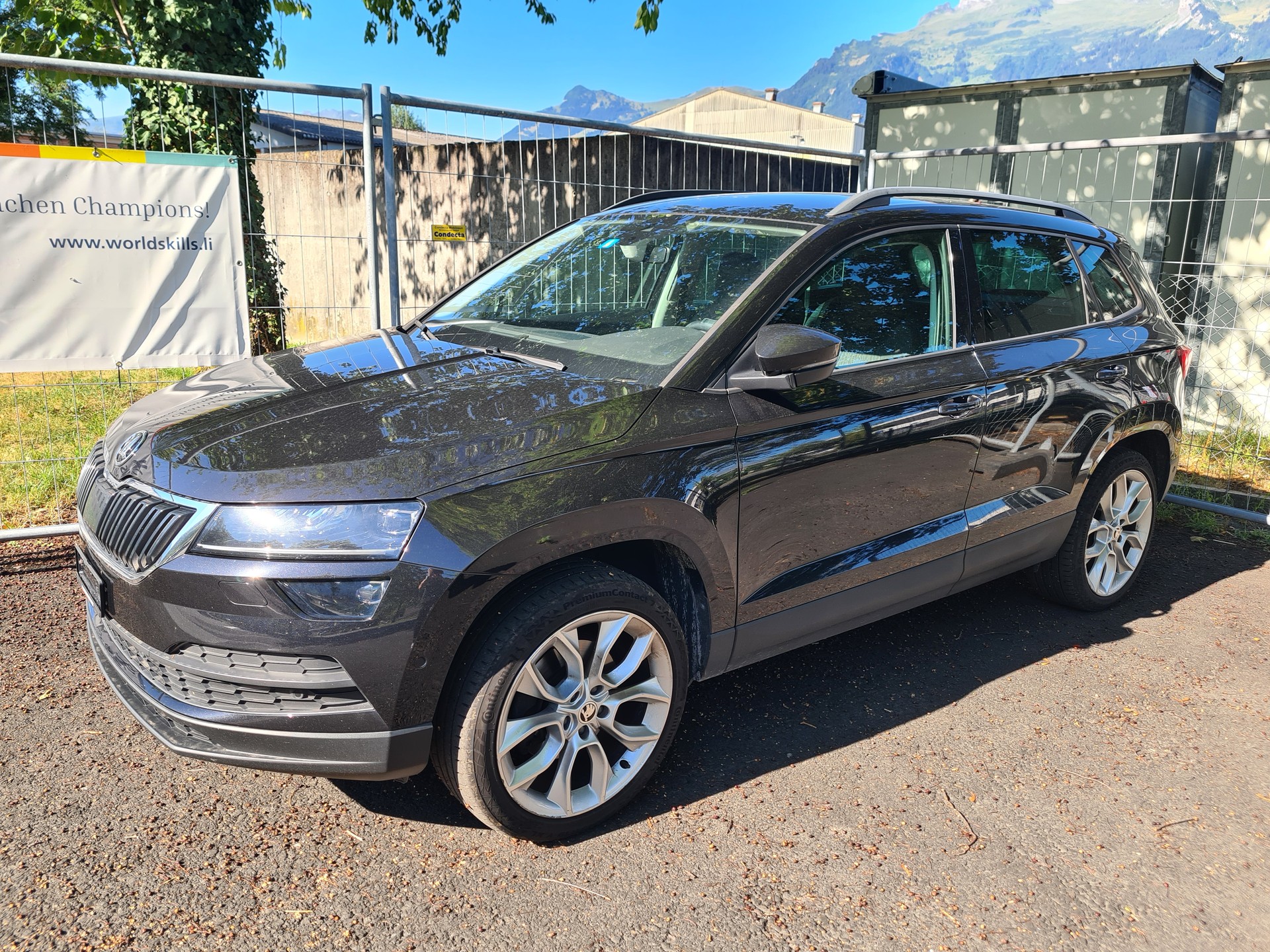 SKODA Karoq 2.0 TDI CR Style 4x4 DSG-image-2