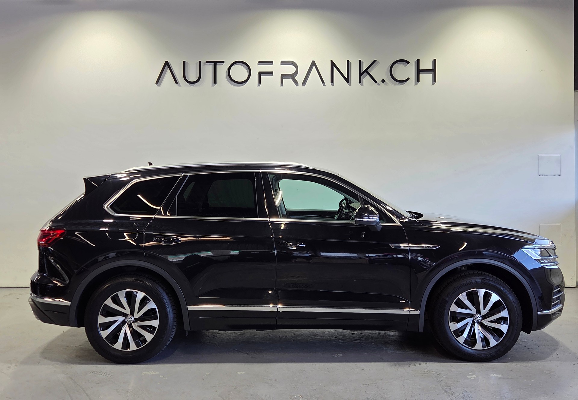 VW Touareg 3.0 V6 TDI 286 Elegance-image-1