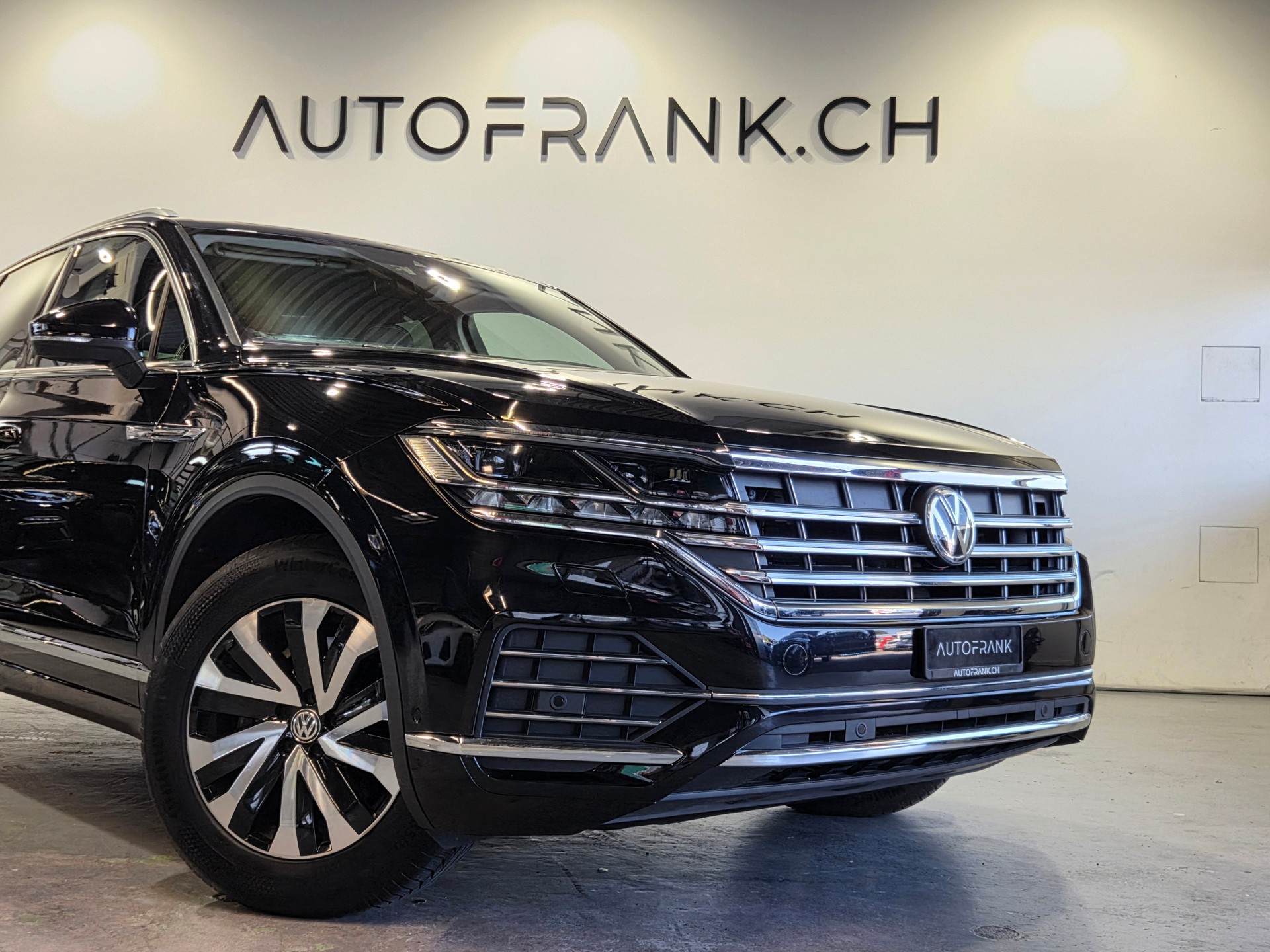 VW Touareg 3.0 V6 TDI 286 Elegance-image-3