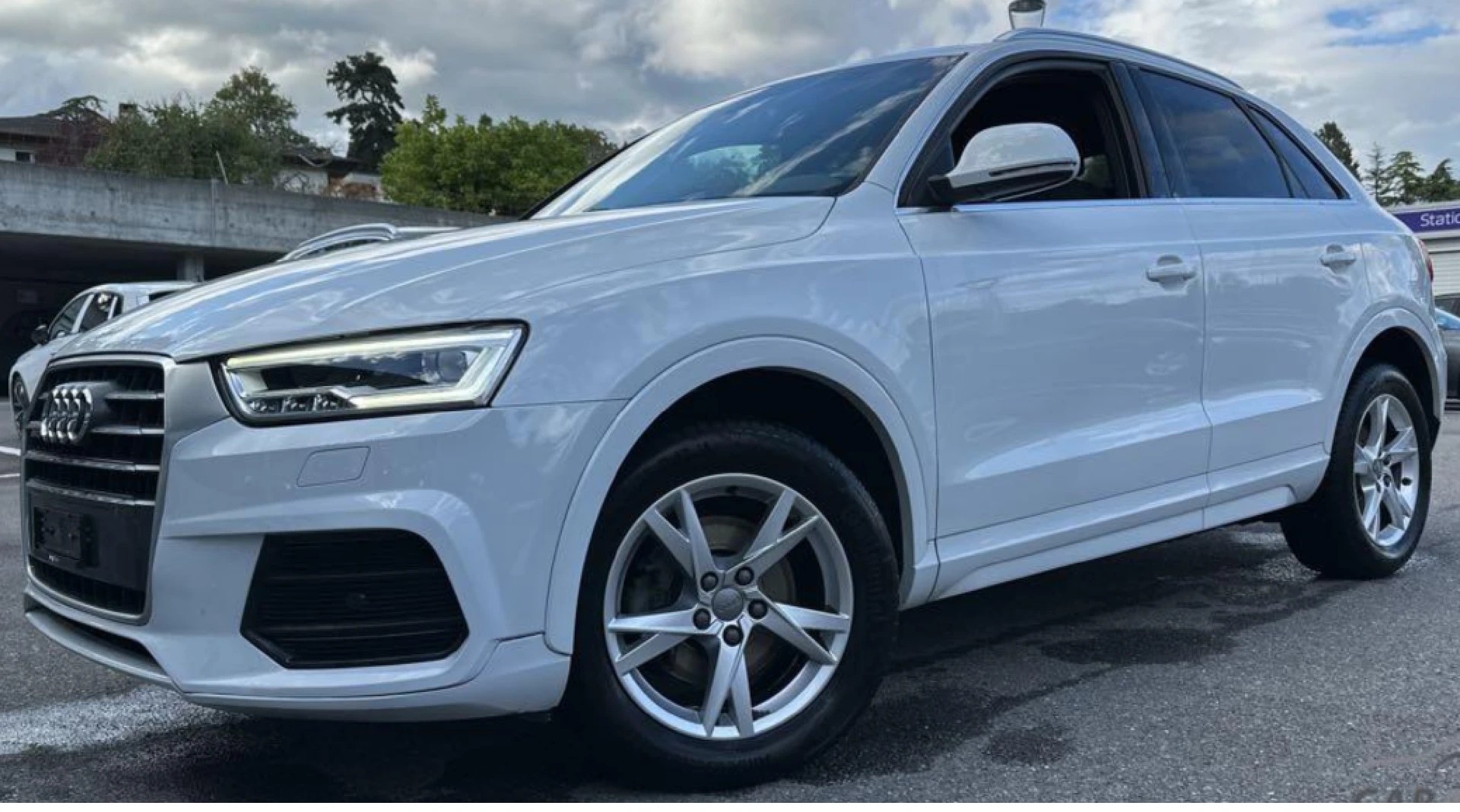 AUDI Q3 2.0 TDI design quattro S-tronic-image-0