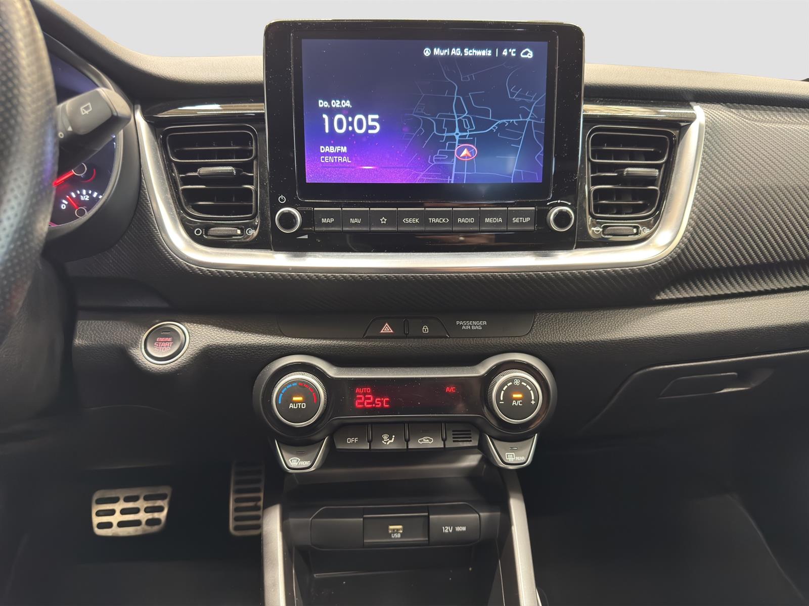 KIA Stonic 1.0 T-GDi MHEV GT-Line-image-11