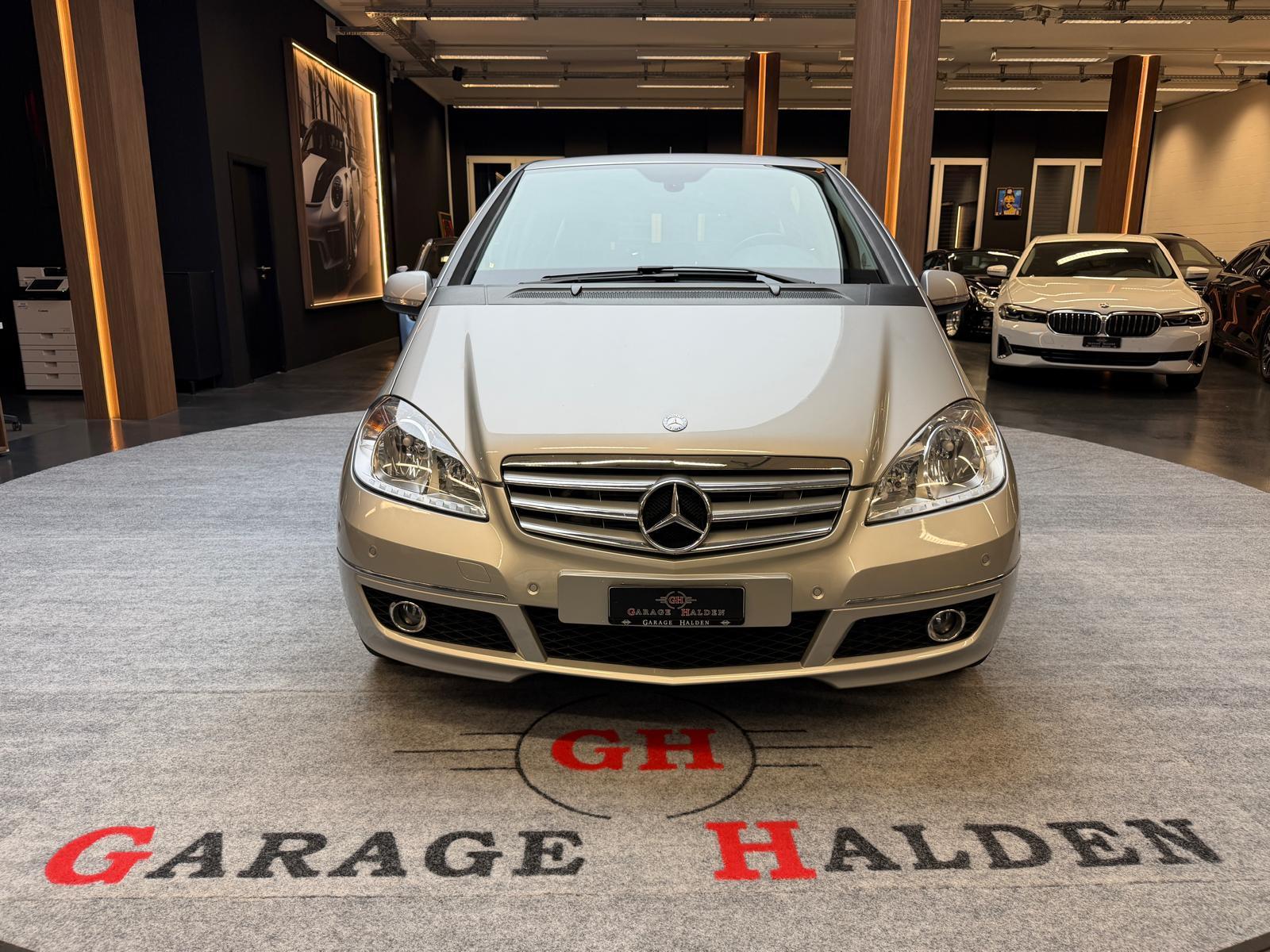 MERCEDES-BENZ A 200 Avantgarde-image-1