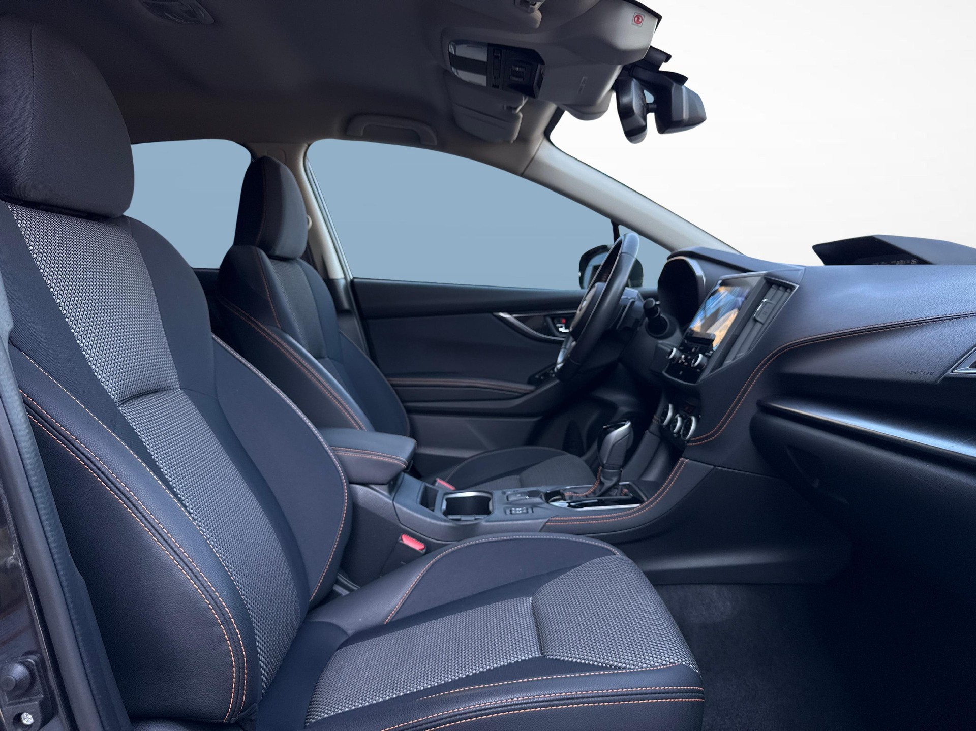 SUBARU XV 2.0i Swiss Plus-image-9