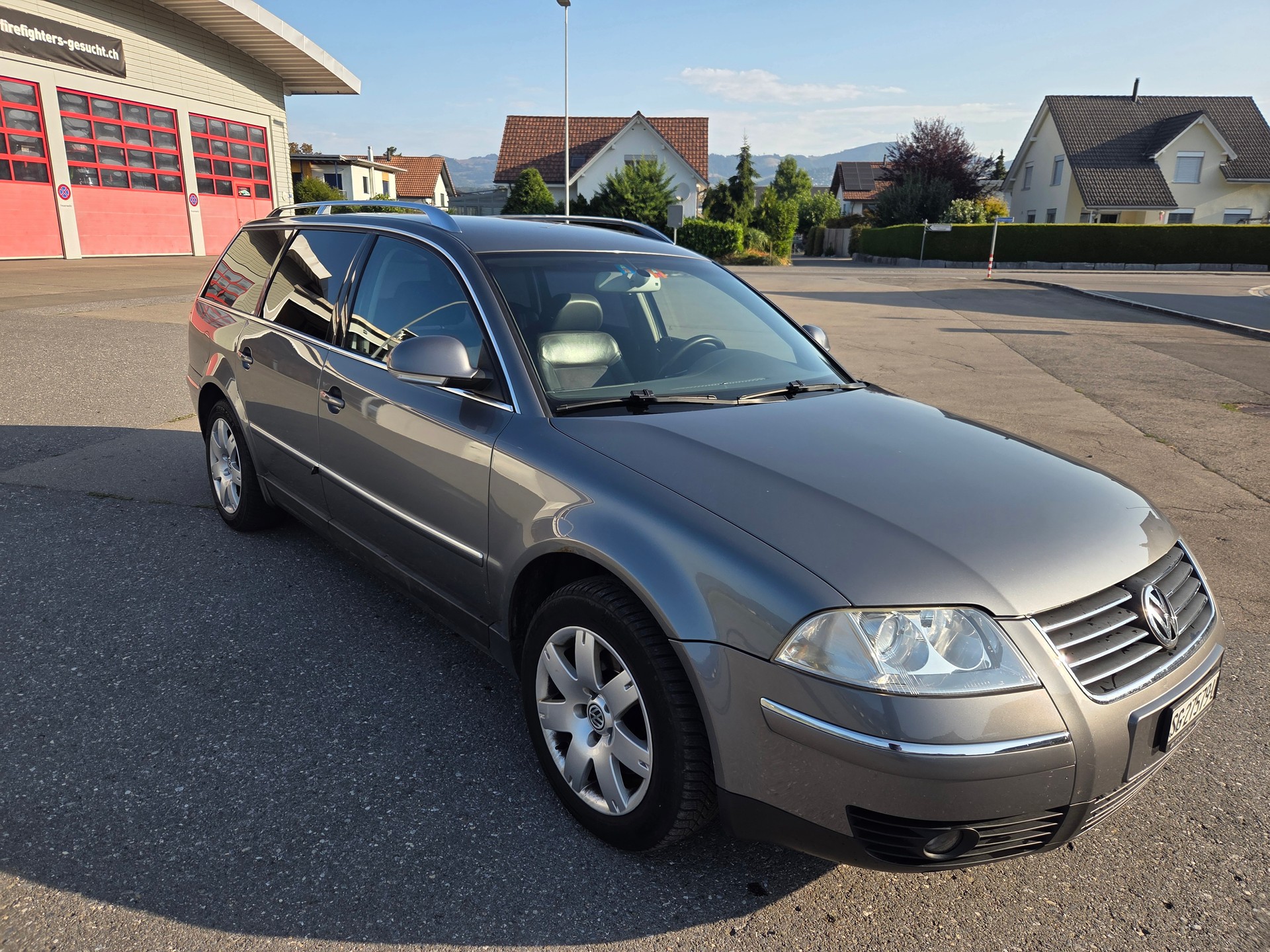 VW Passat Variant 2.5 V6 TDI Highline-image-2