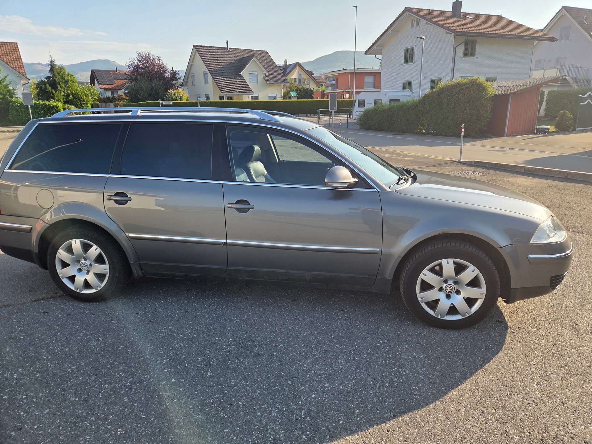 VW Passat Variant 2.5 V6 TDI Highline-image-3