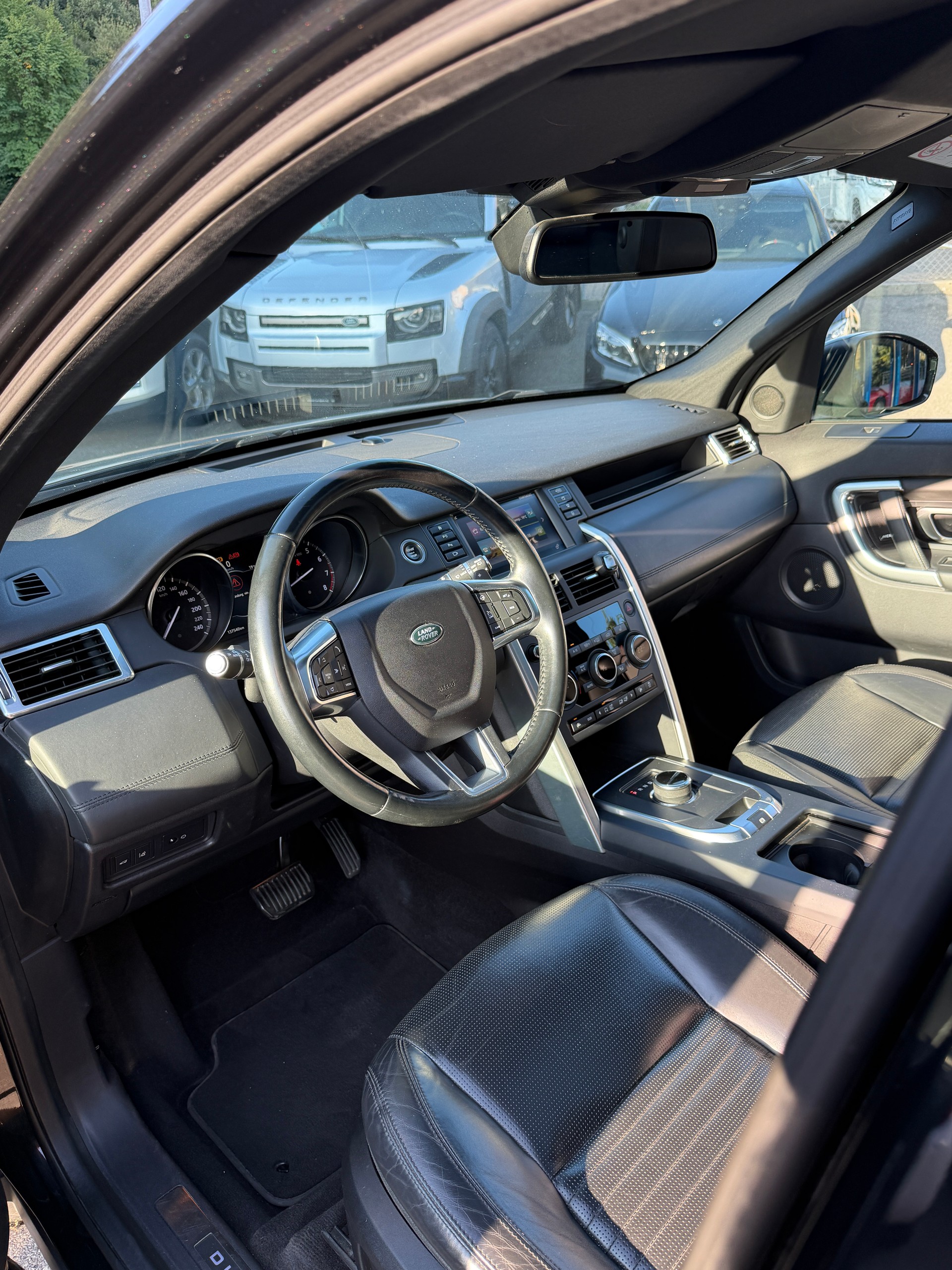 LAND ROVER Discovery Sport 2.0 Si4 HSE AT9-image-6