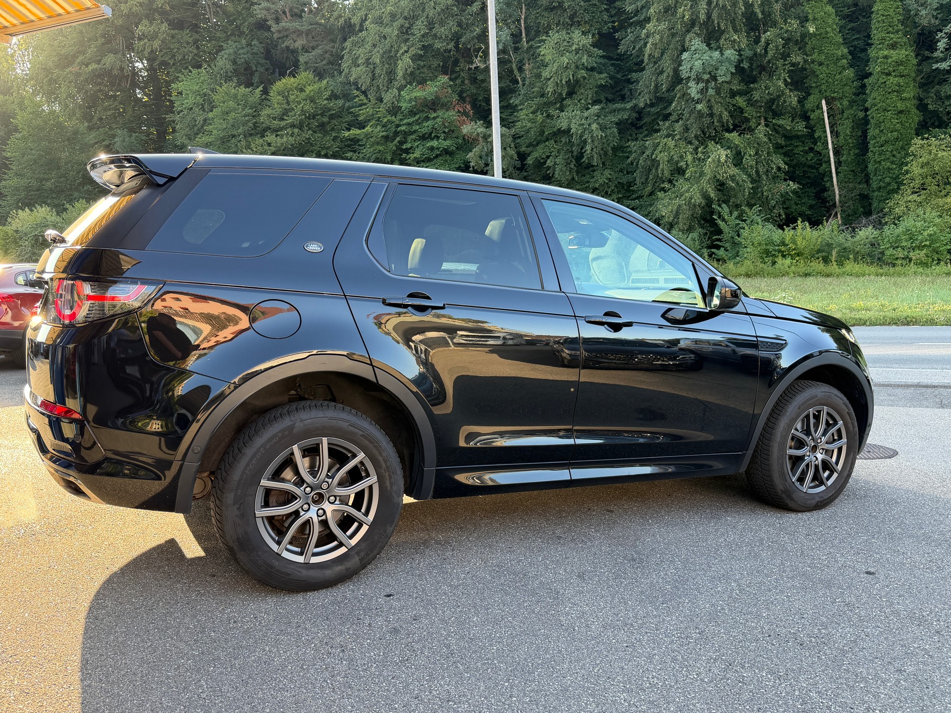 LAND ROVER Discovery Sport 2.0 Si4 HSE AT9-image-2