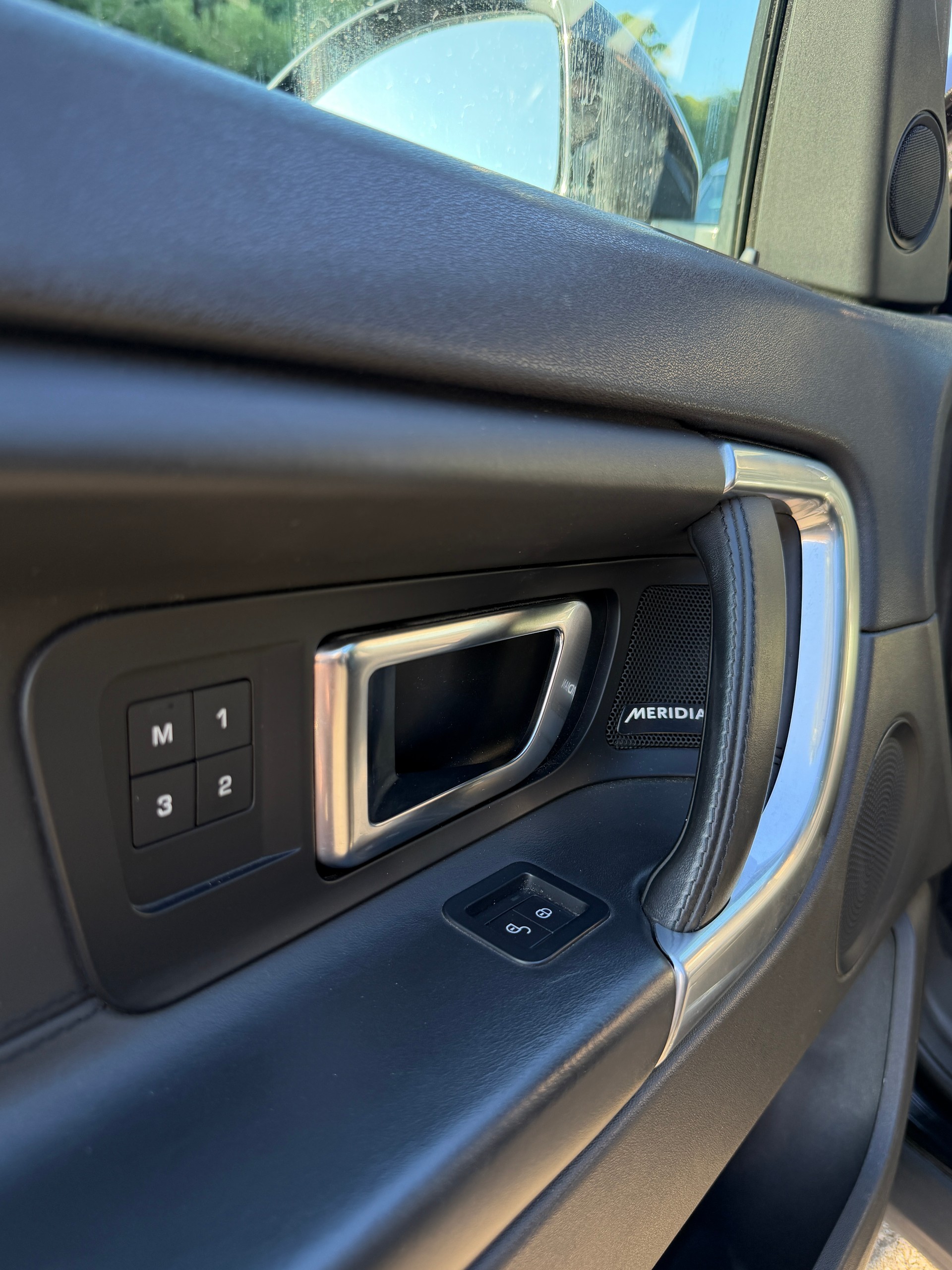 LAND ROVER Discovery Sport 2.0 Si4 HSE AT9-image-15