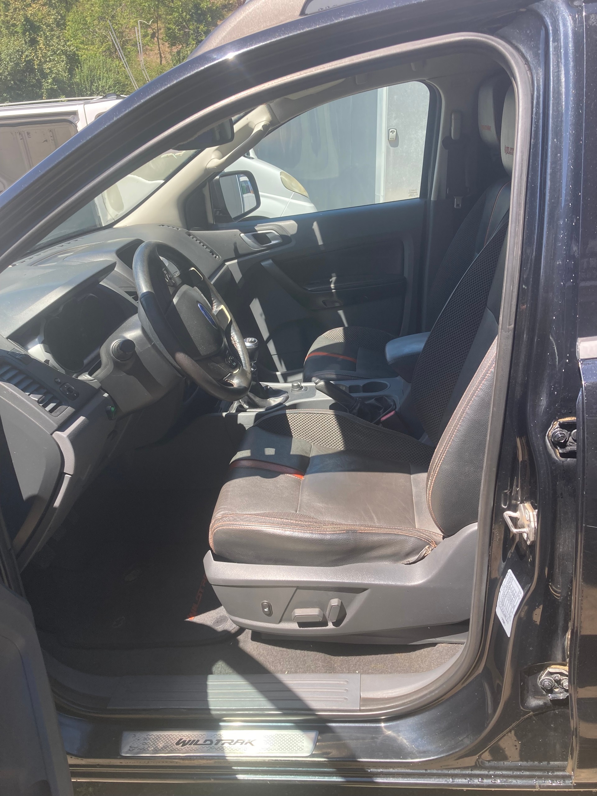 FORD 3.2 TDCi 4x4 Wildtrak-image-3