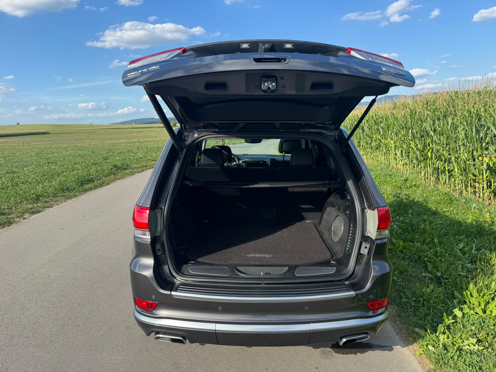 JEEP Grand Cherokee 3.0 CRD Summit Automatic mit 3,5t Anhängelast-image-5