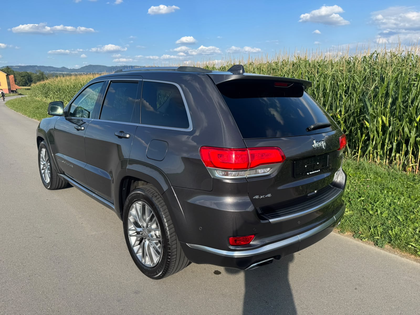 JEEP Grand Cherokee 3.0 CRD Summit Automatic mit 3,5t Anhängelast-image-3
