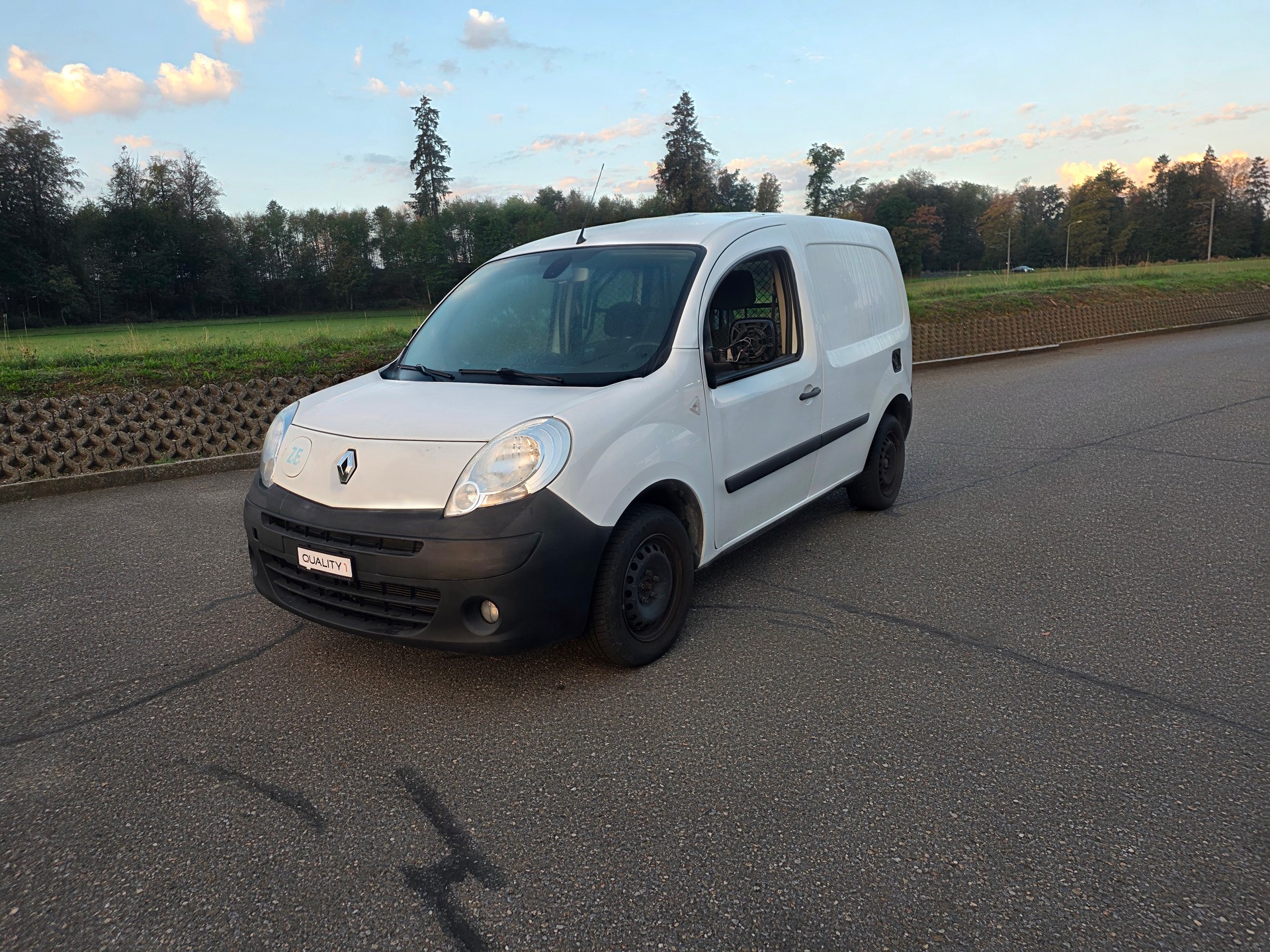 RENAULT Kangoo Z.E.-image-0
