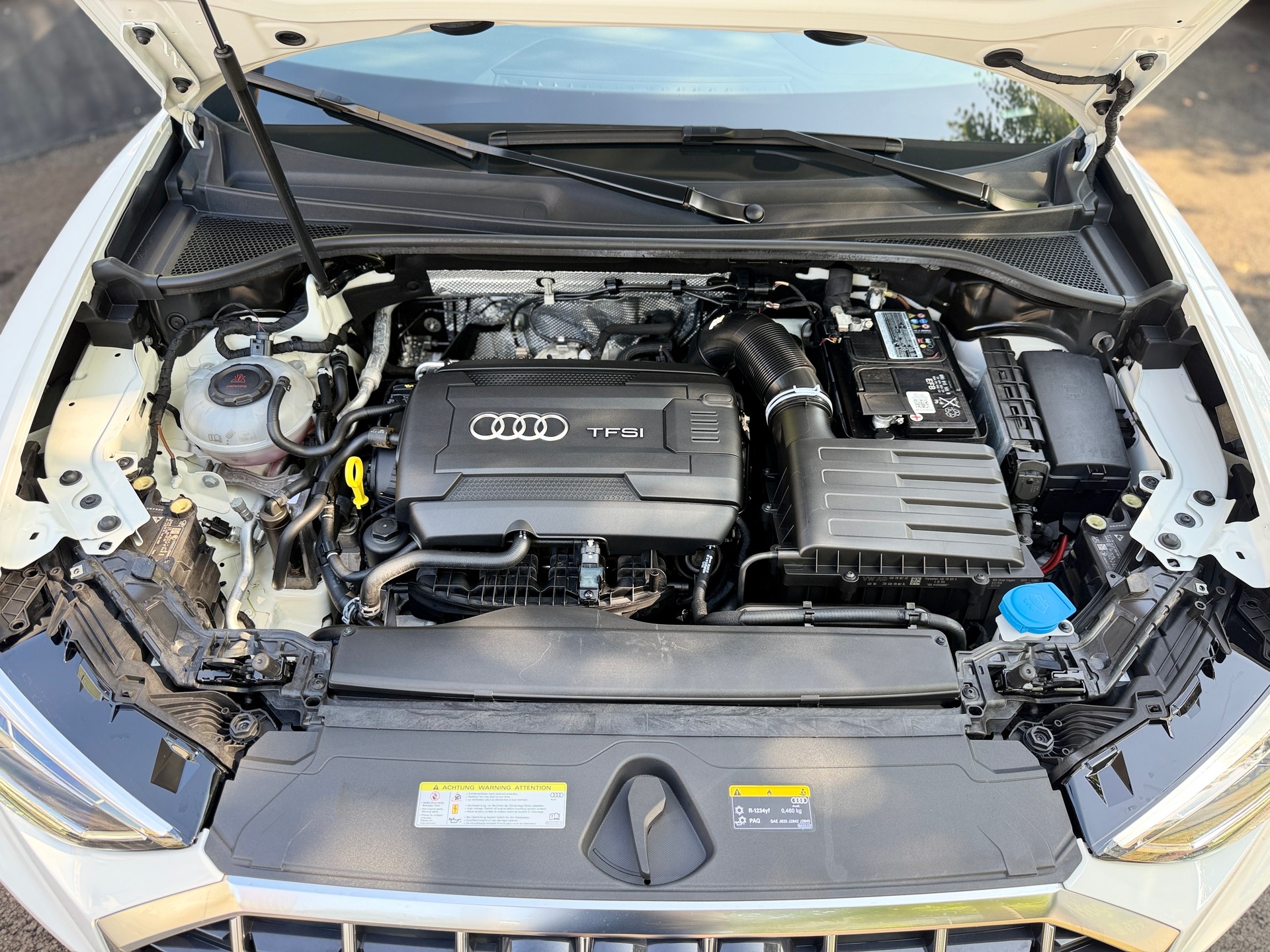 AUDI Q3 40 TFSI S line quattro S-tronic-image-7