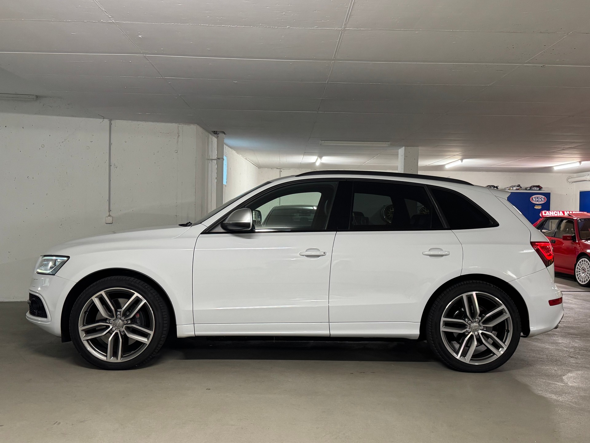 AUDI SQ5 3.0 TDI quattro tiptronic-image-3