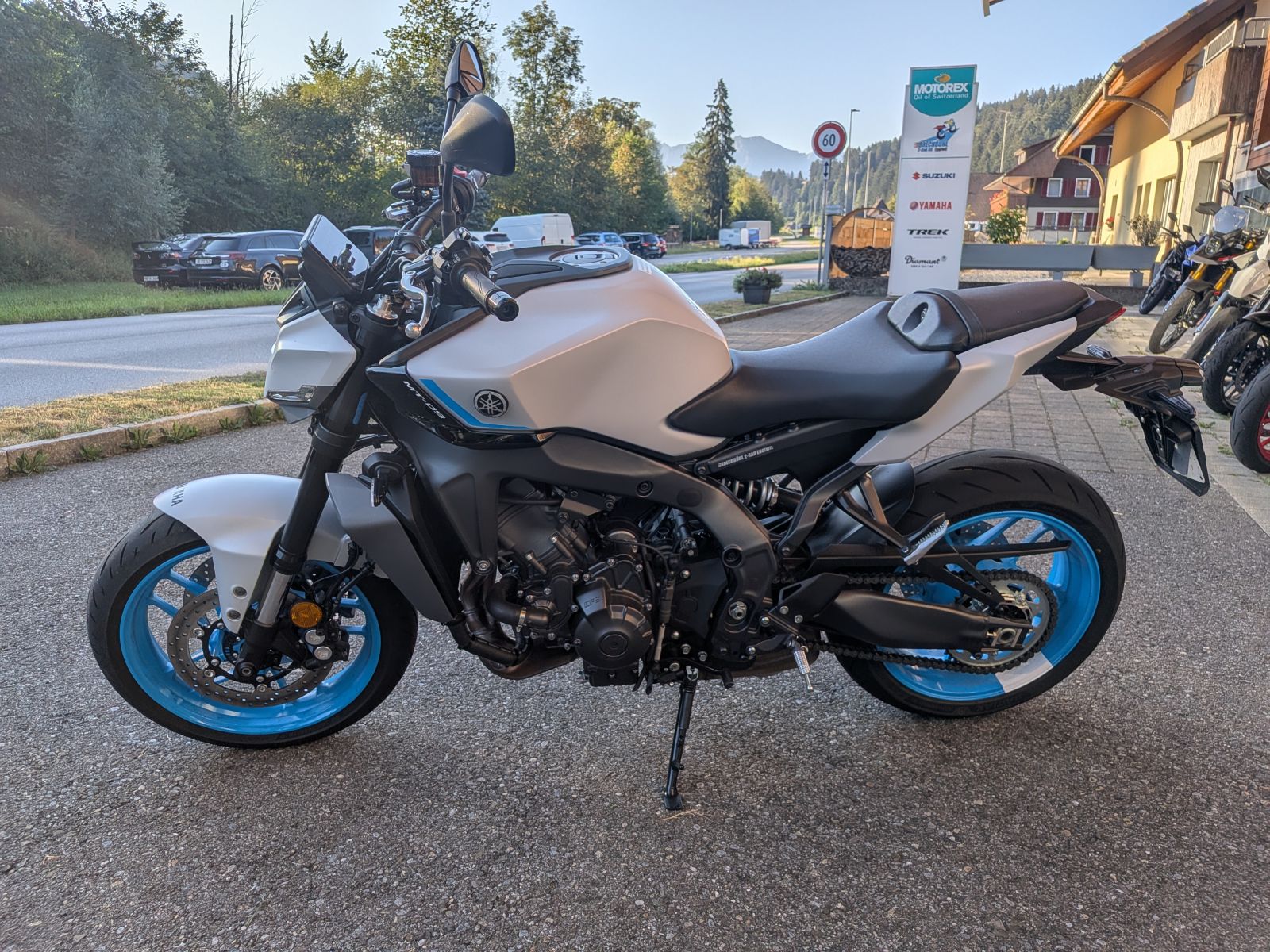 YAMAHA MT-09 (35kW)-image-3