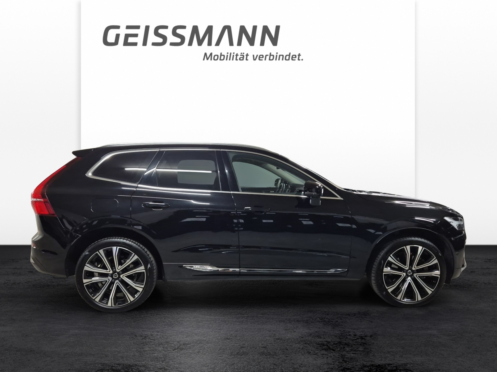 VOLVO XC60 2.0 T8 TE Inscription eAWD-showroom-element-3
