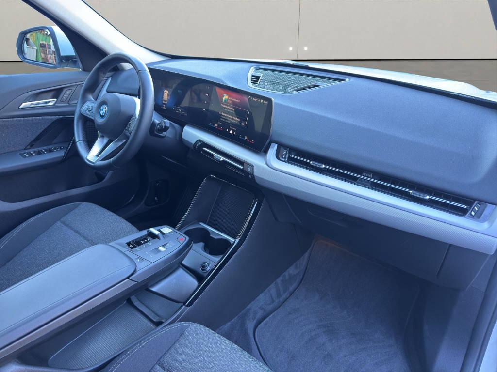 BMW X1 25e xDrive-image-8