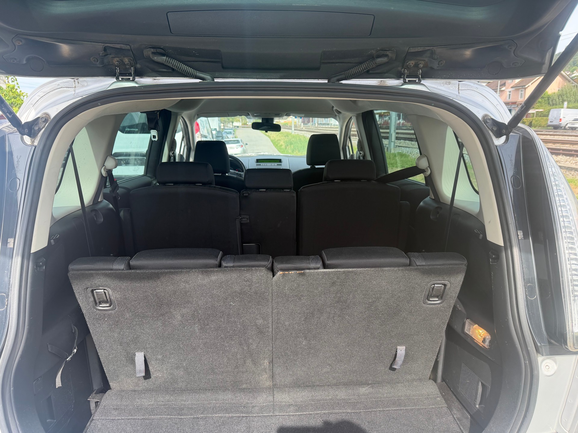 MAZDA 5 2.0 16V Exclusive-image-7