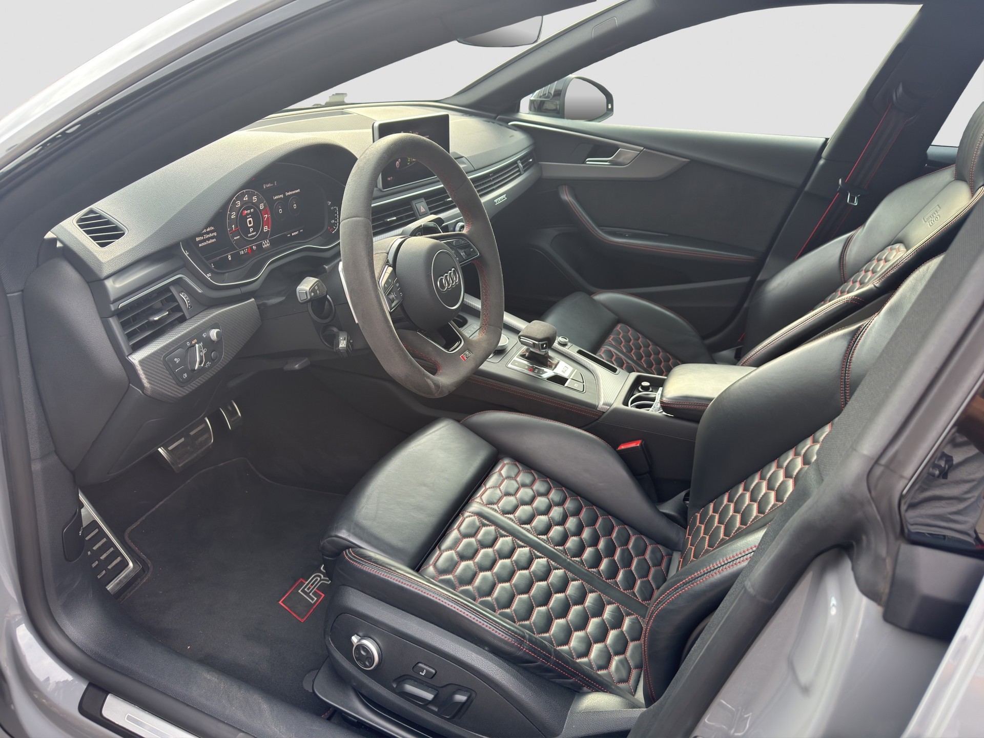AUDI RS5 Sportback 2.9 TFSI quattro tiptronic-image-9