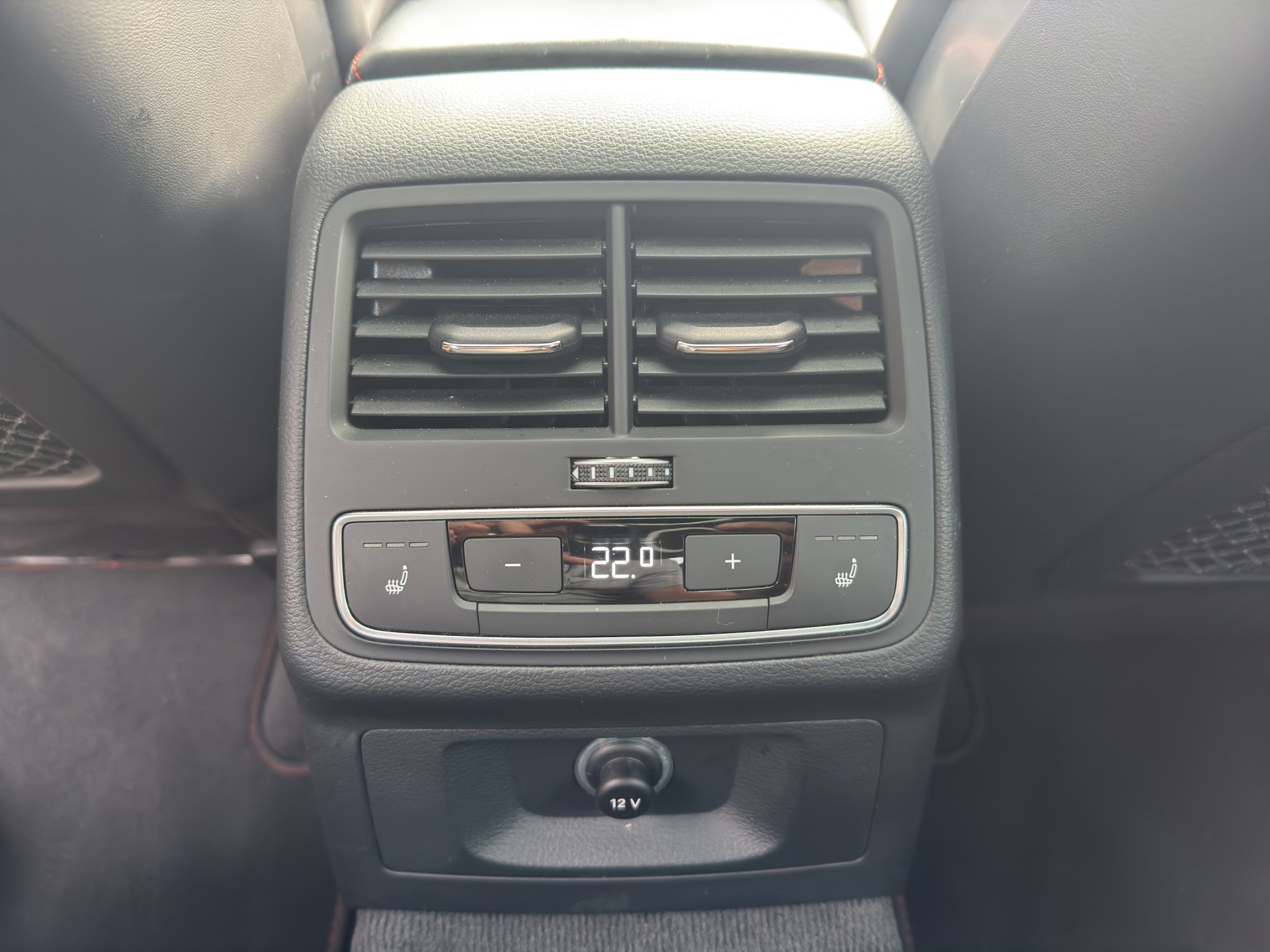 AUDI RS5 Sportback 2.9 TFSI quattro tiptronic-image-11