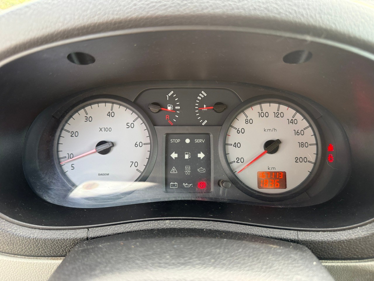 RENAULT Kangoo 1.9 dCi Privilège Suisse 4x4-image-15