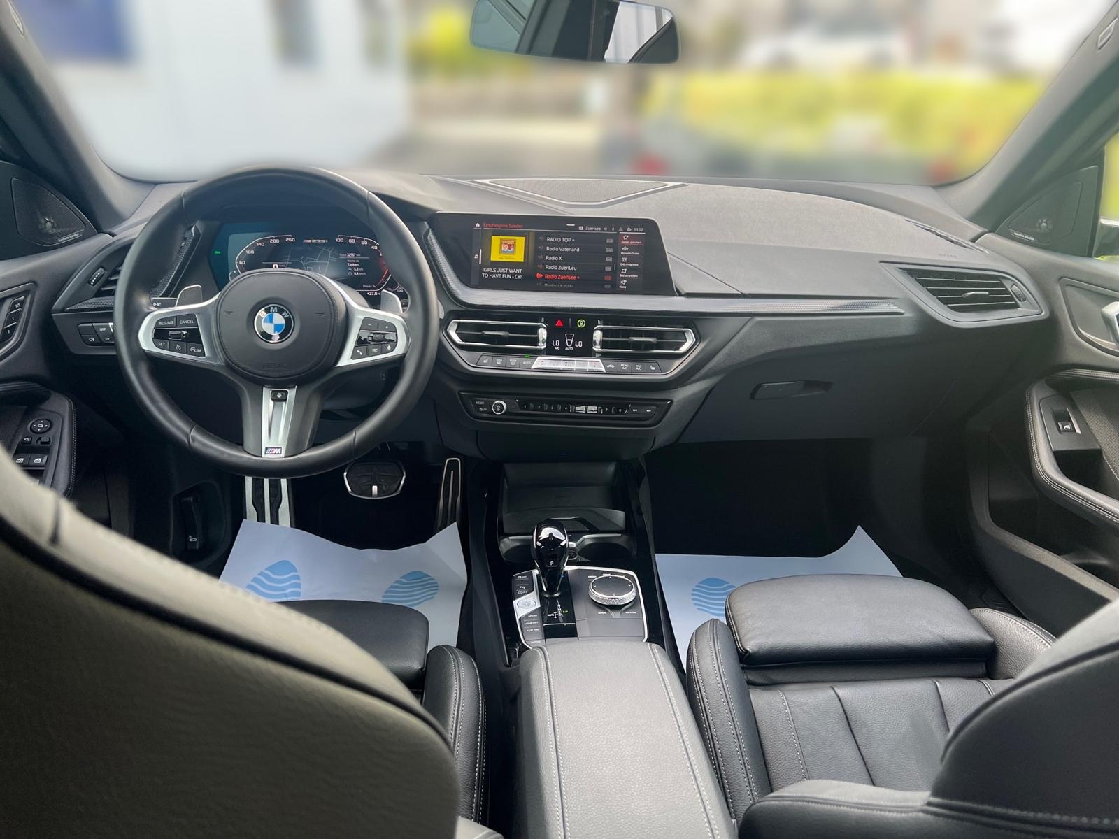 BMW M235i Gran Coupé xDrive Steptronic-image-9