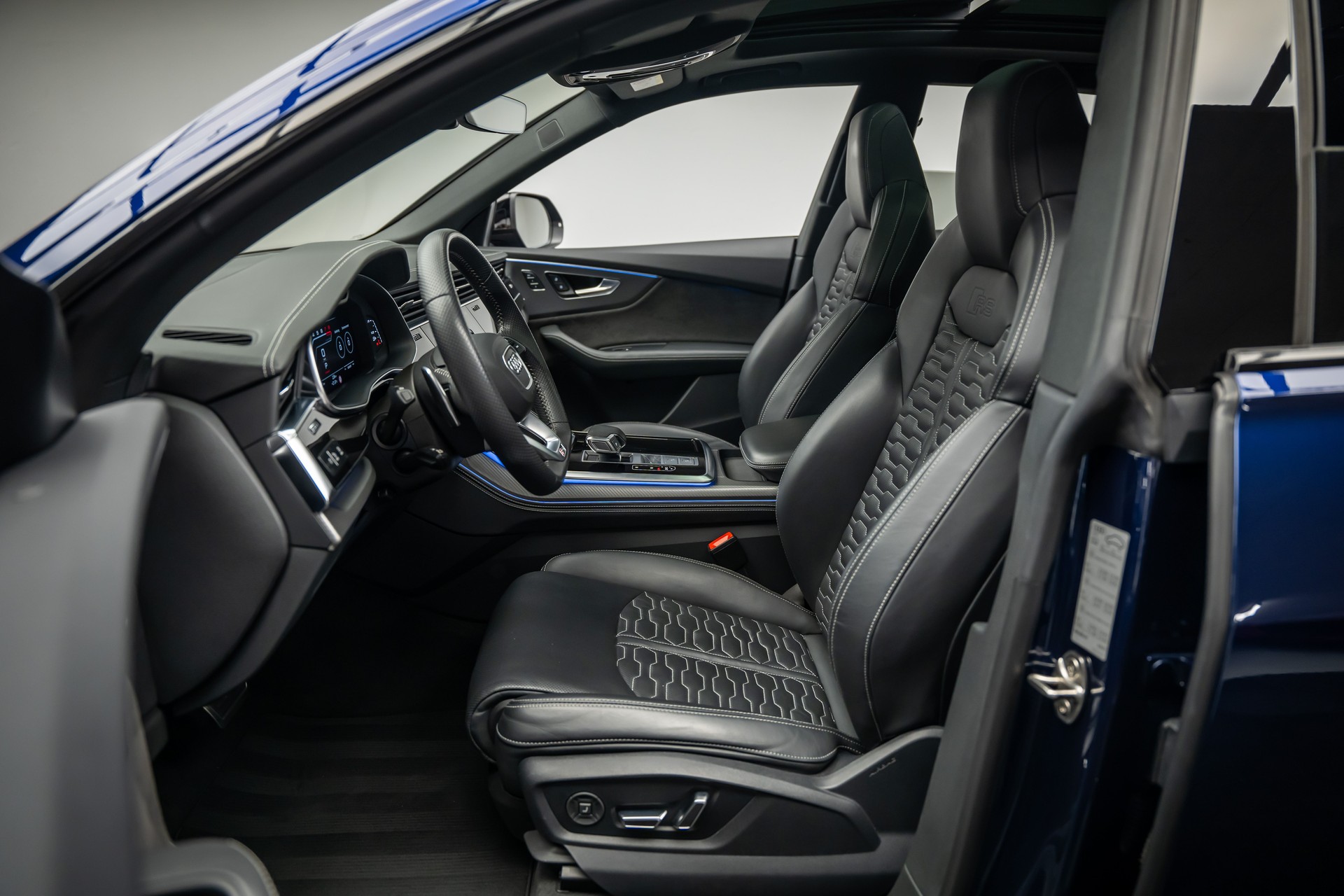 AUDI RSQ8 * 23 ZOLL * PANORAMA * AHK * LEASING AB 709.- *-image-15